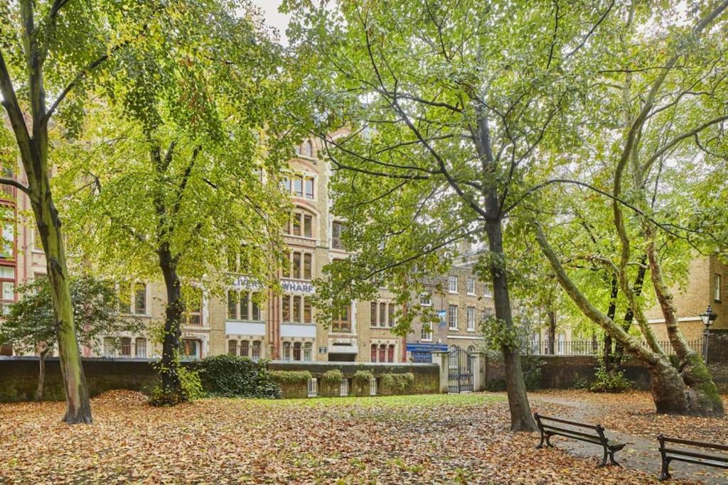 City Riverview 1/2 Bedroom Apartment