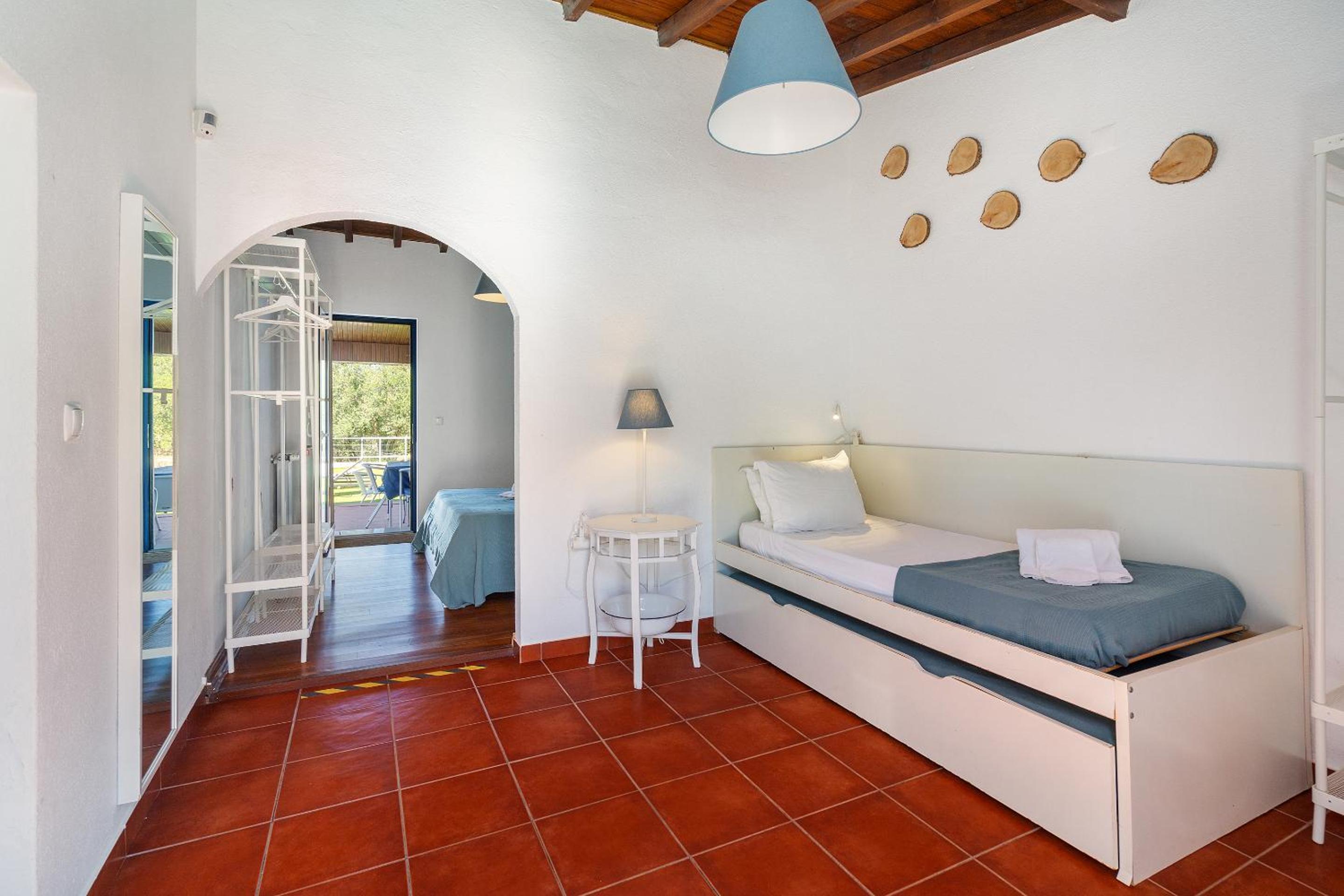 Chaparral Wonderful house in Nature 1h from Lisbon by Soulplaces