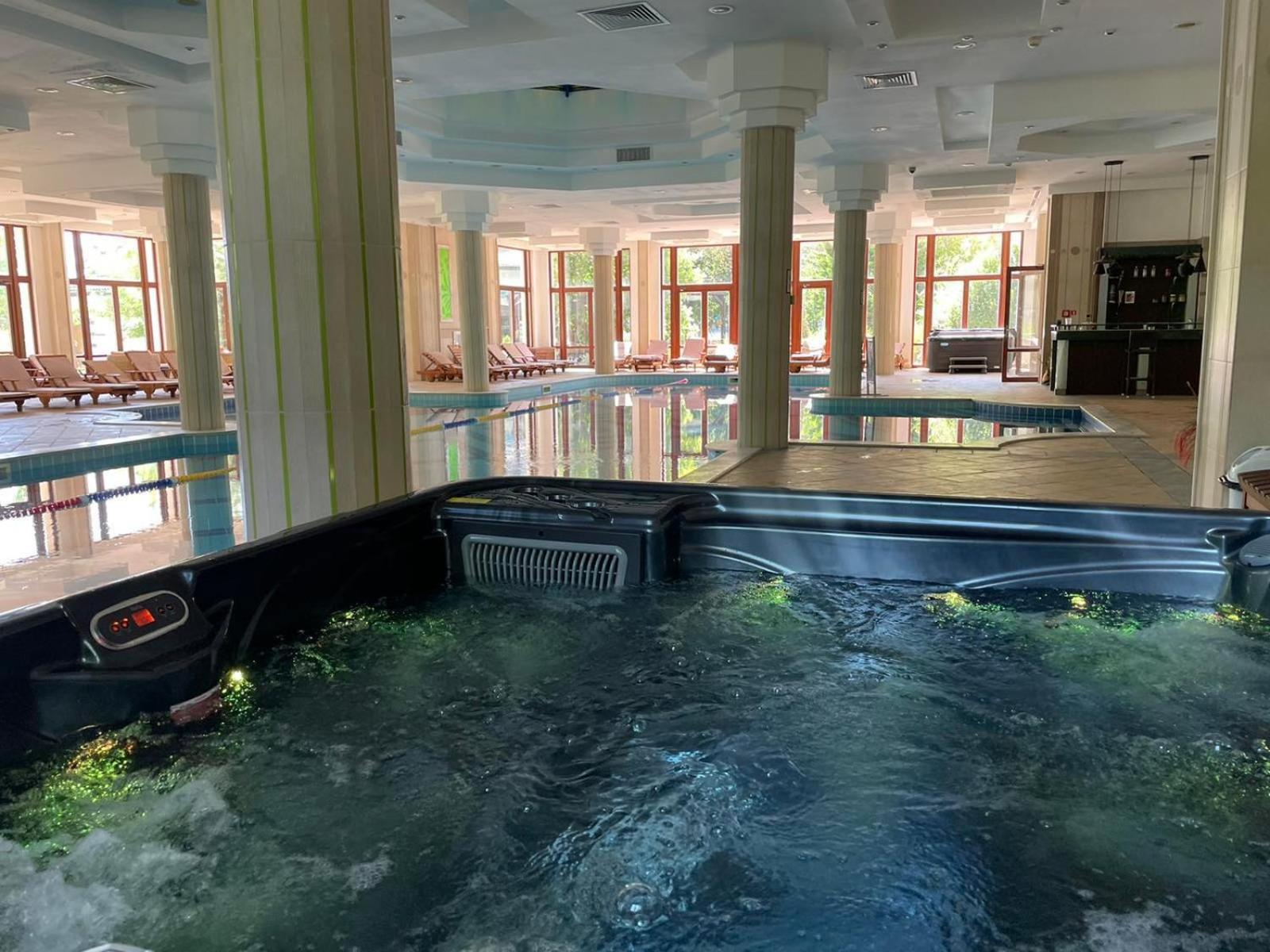 Emerald Beach Resort & Spa