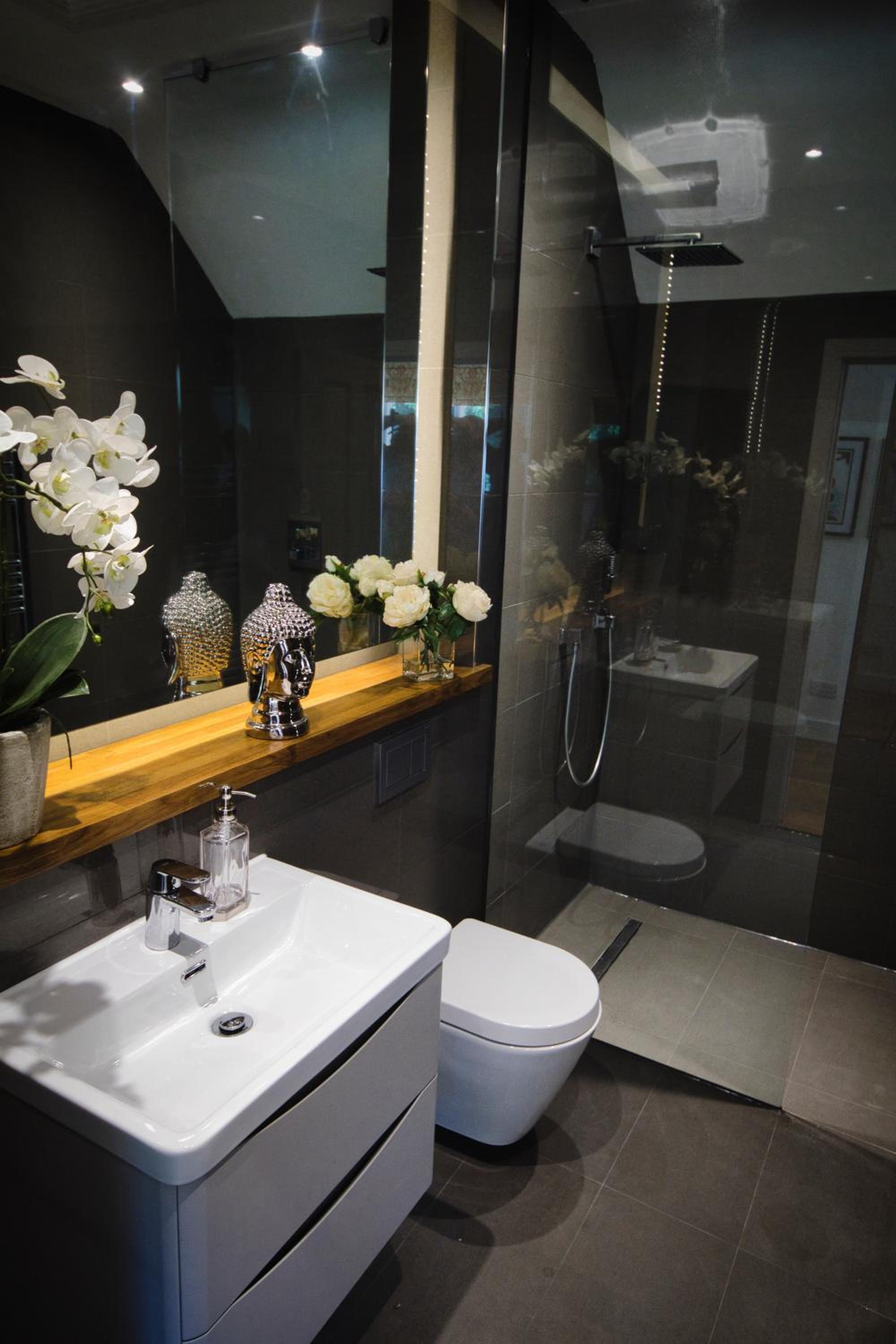 The Loft at Hewletts Farm - Stunning Apartment on The Cotswold Way Close to Cheltenham view 2