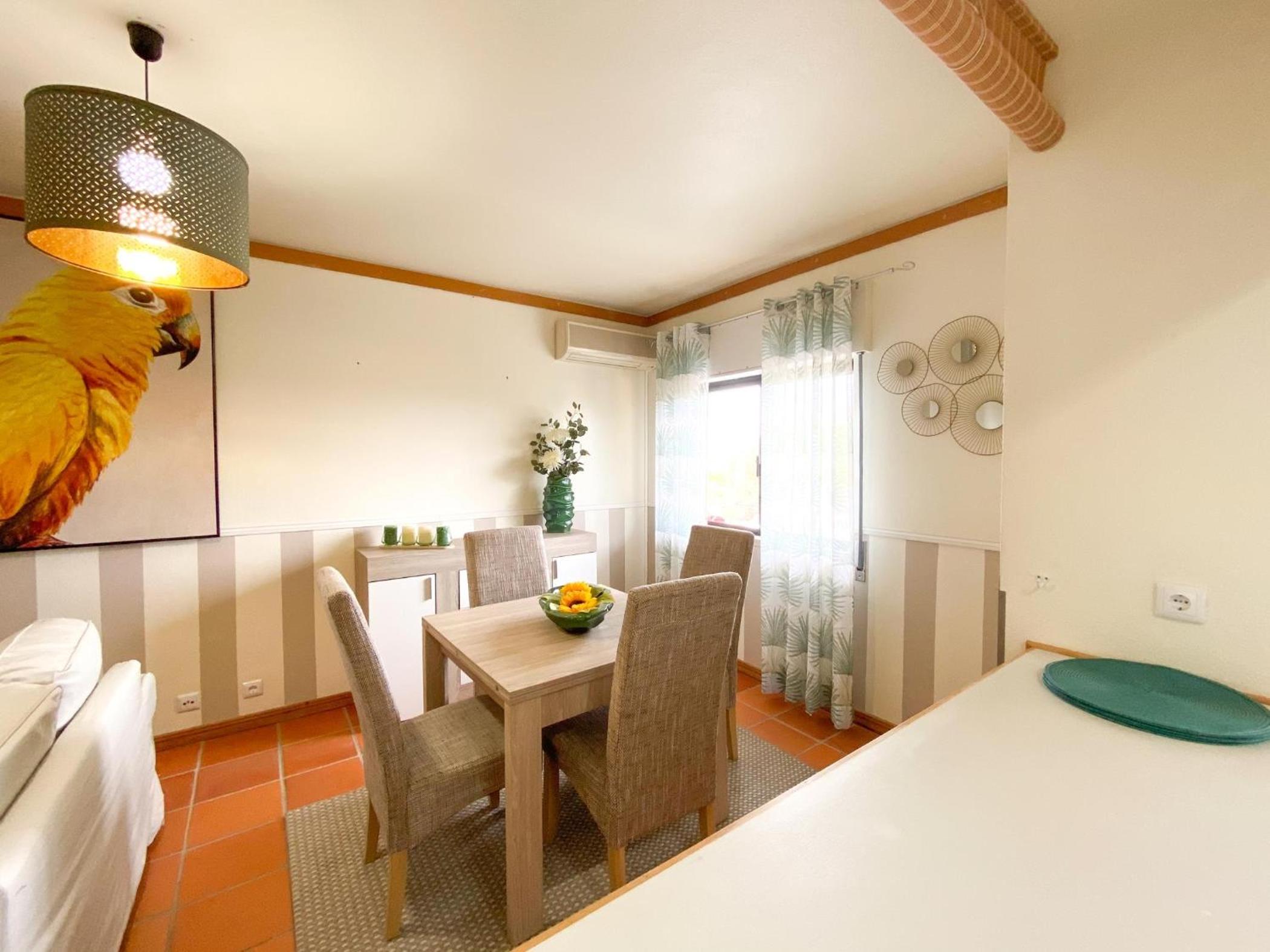Cozy beach retreat with AC in Alvor #1926
