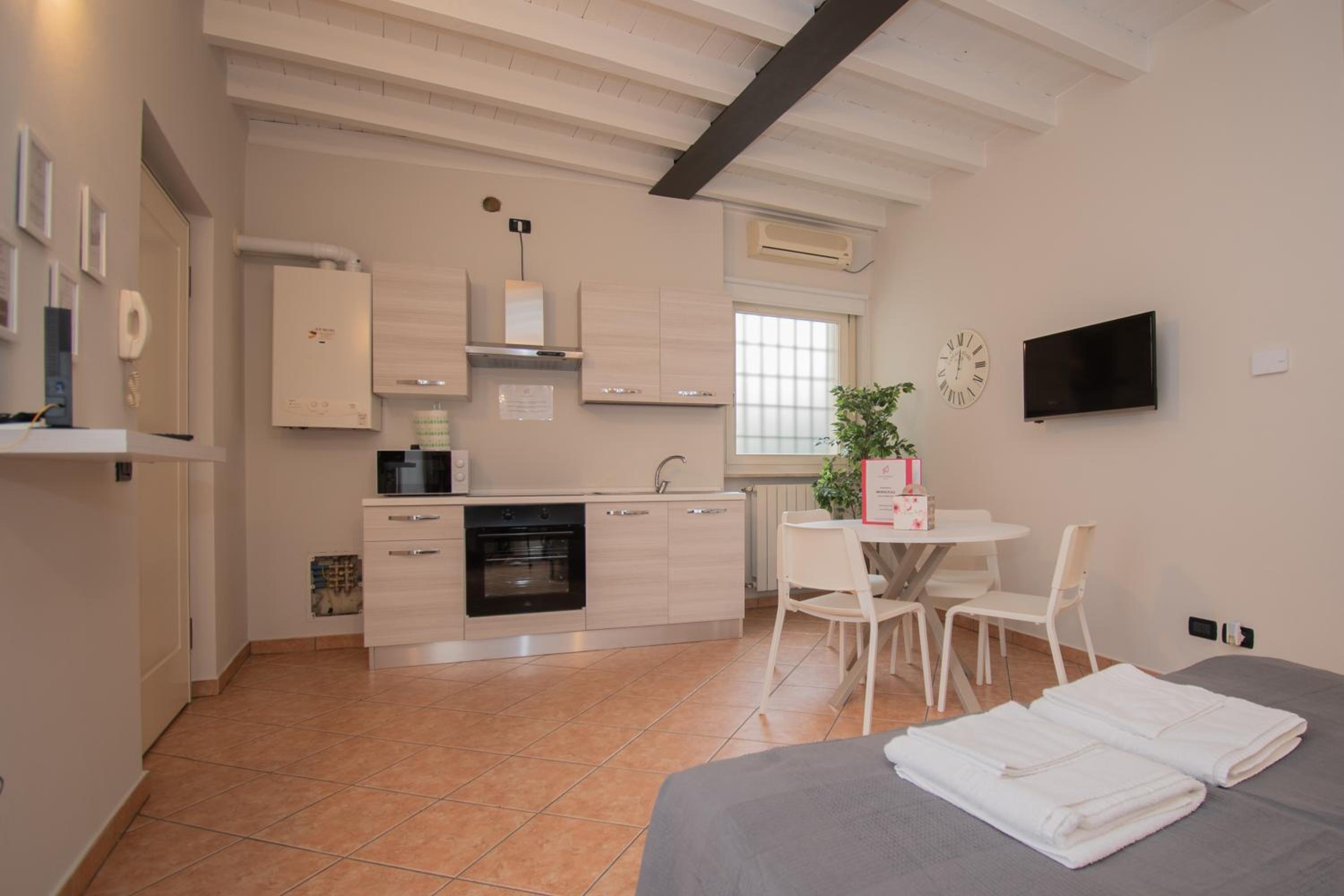 Monolocale Corte Poliambulanza - F&L Apartment view 3