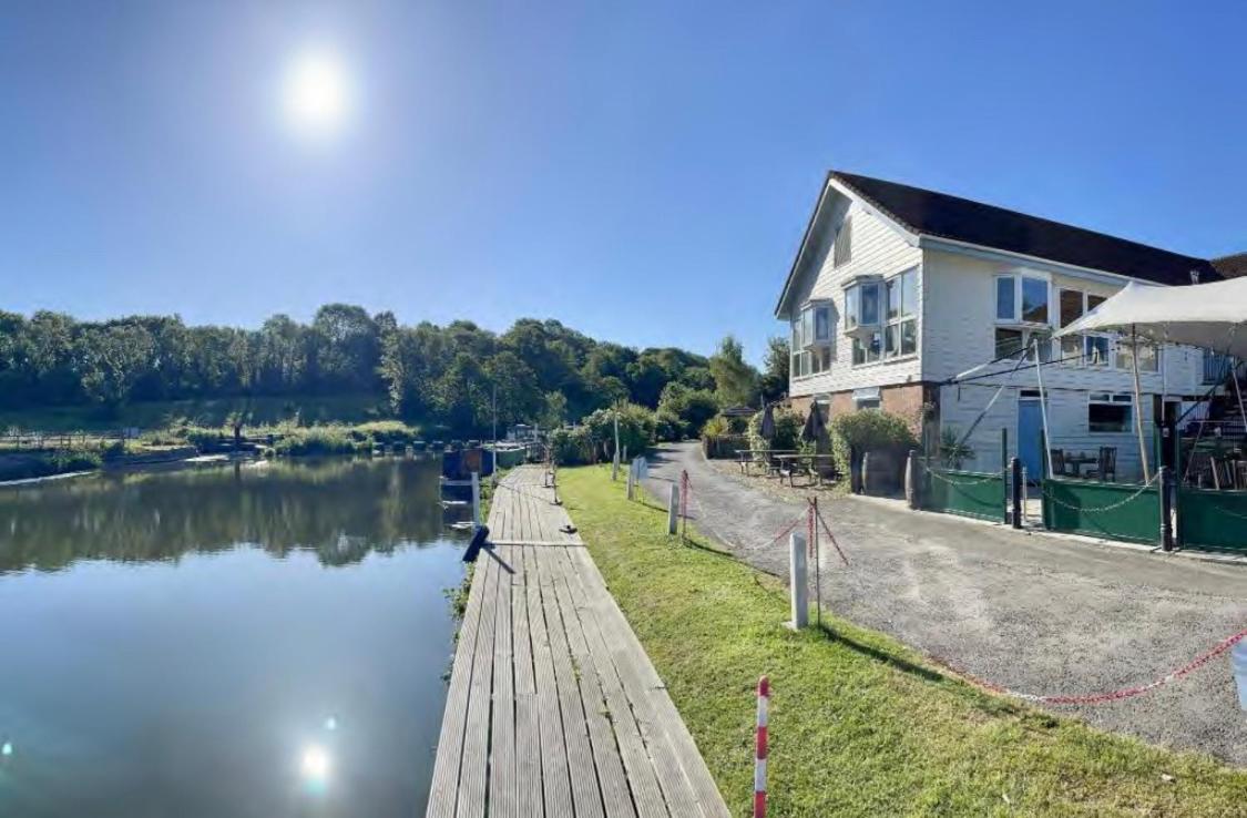 The Riverside inn