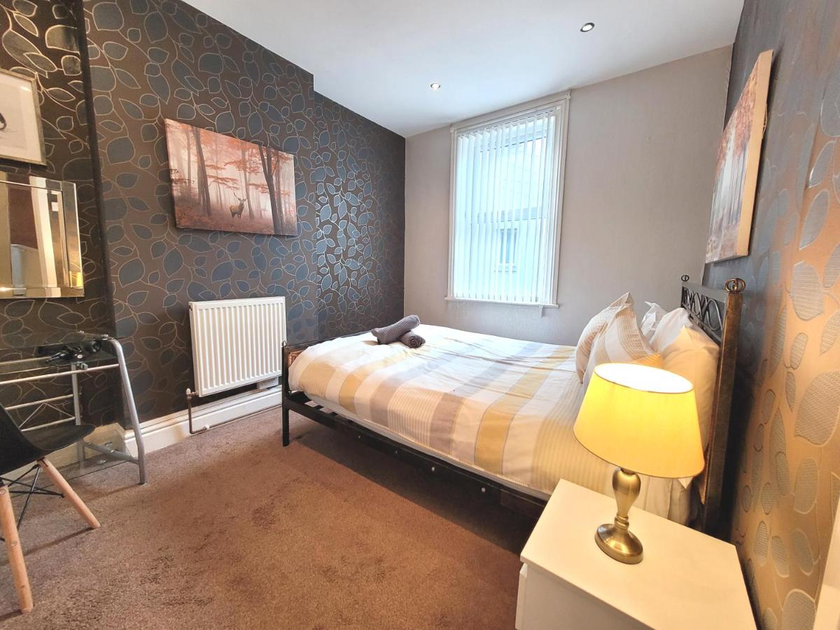 The Bromley Central Holiday Home - Blackpool Resort Collection view 5