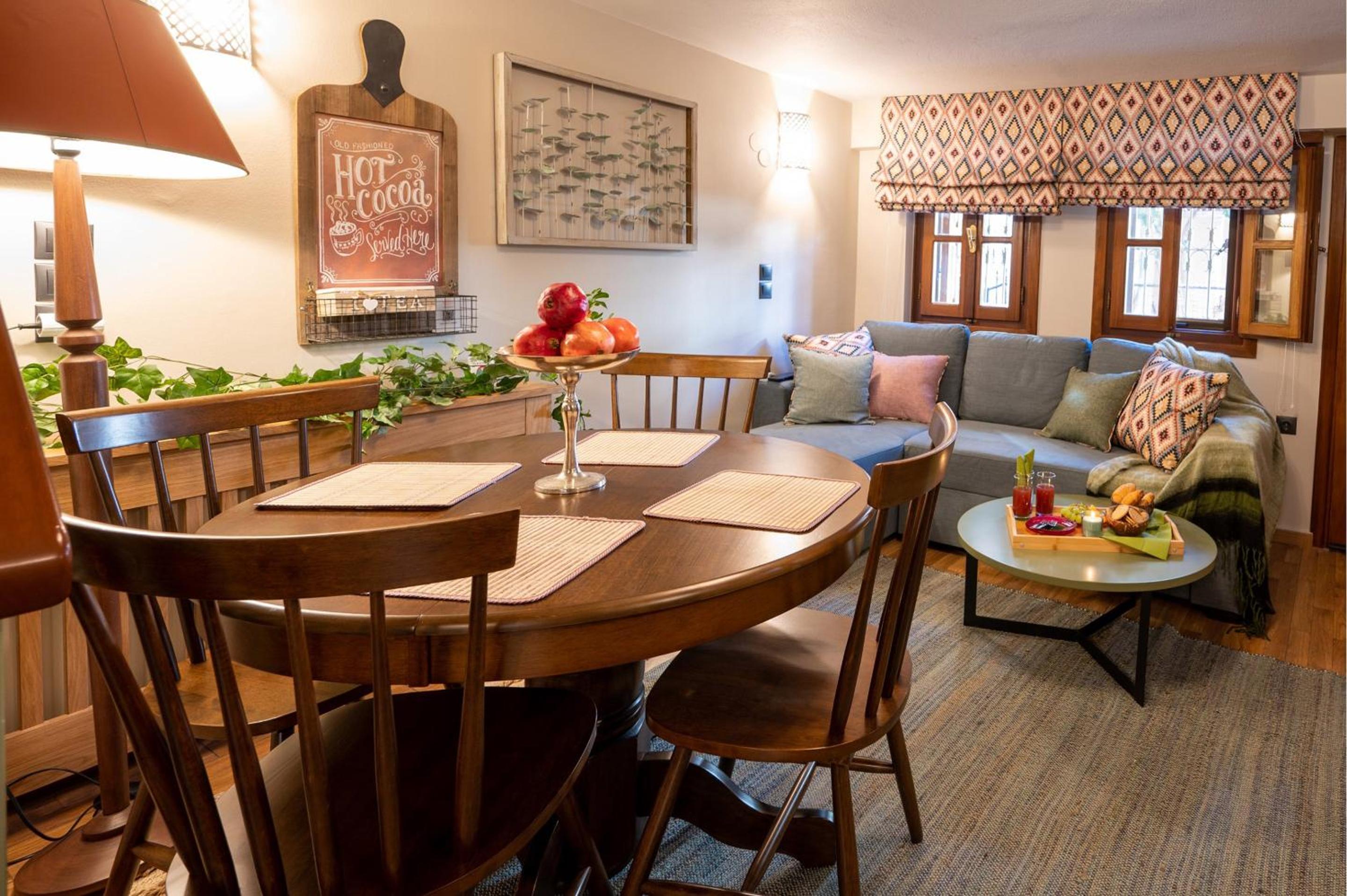 Dandy Villas Ioannina -Colorful Boutique House-in Old Town-Cozy view 4