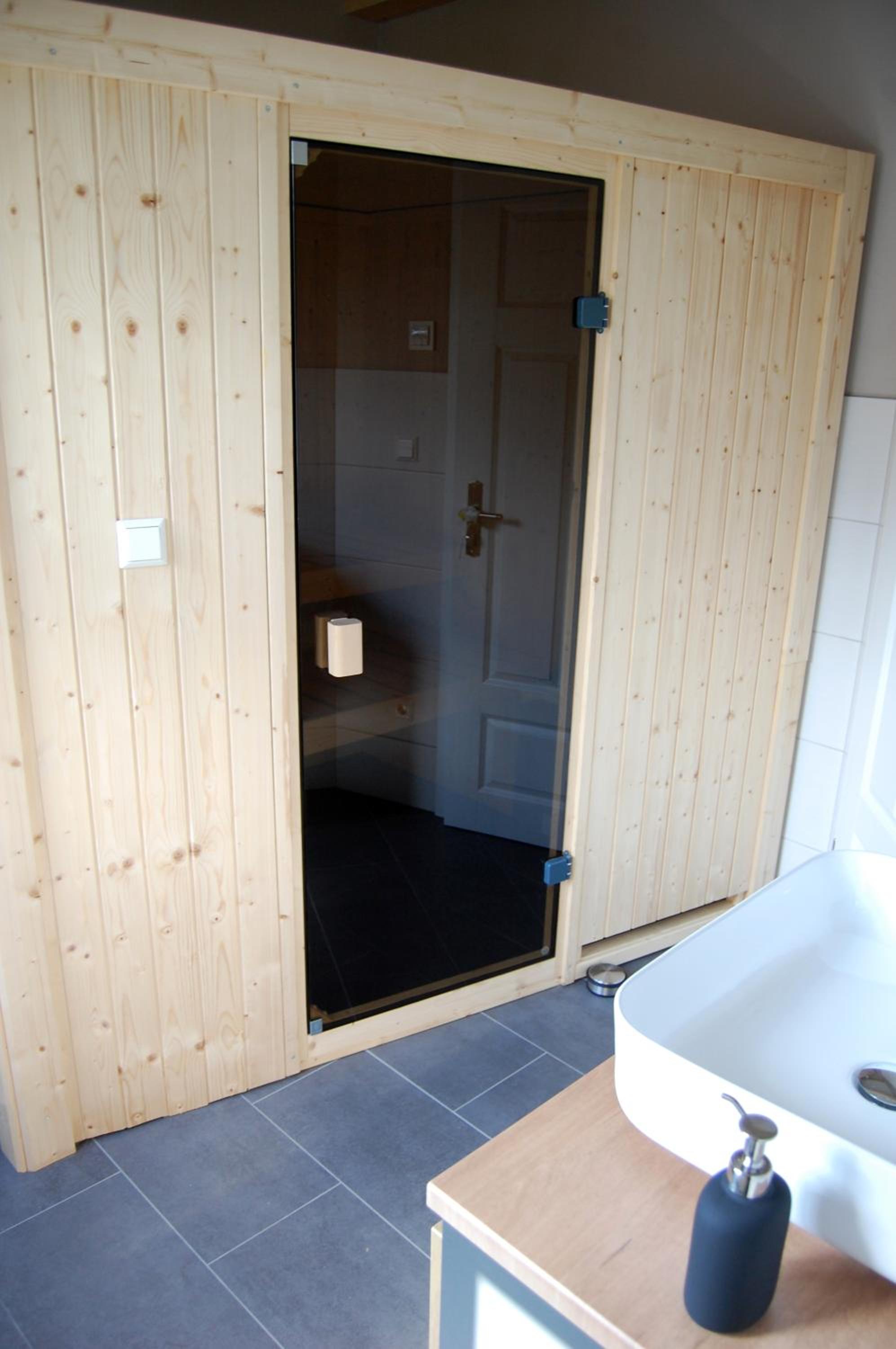 Ferienhaus Kleiner Onkel, Seeblick, Angeln, Sauna, ruhige Lage