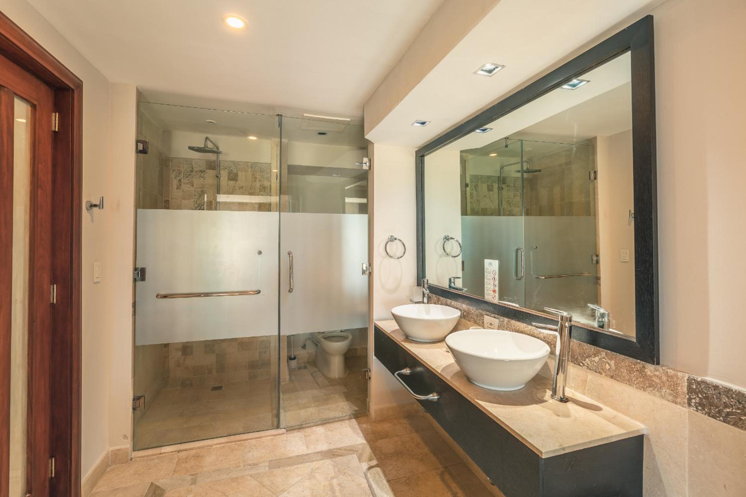 Apartment with ocen view at Punta Palmera CBD