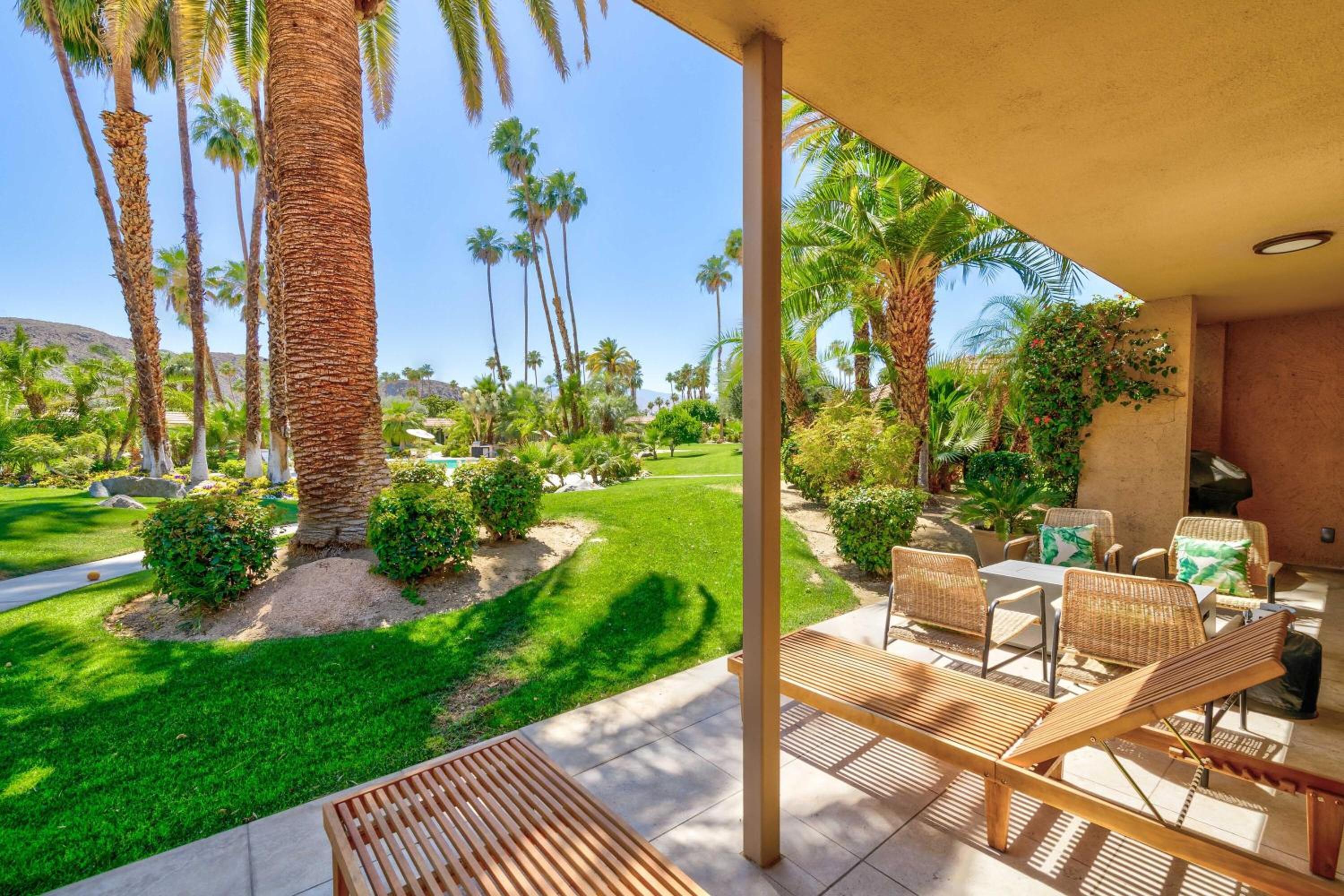 Tranquil & spacious, newly updated, great location view 4