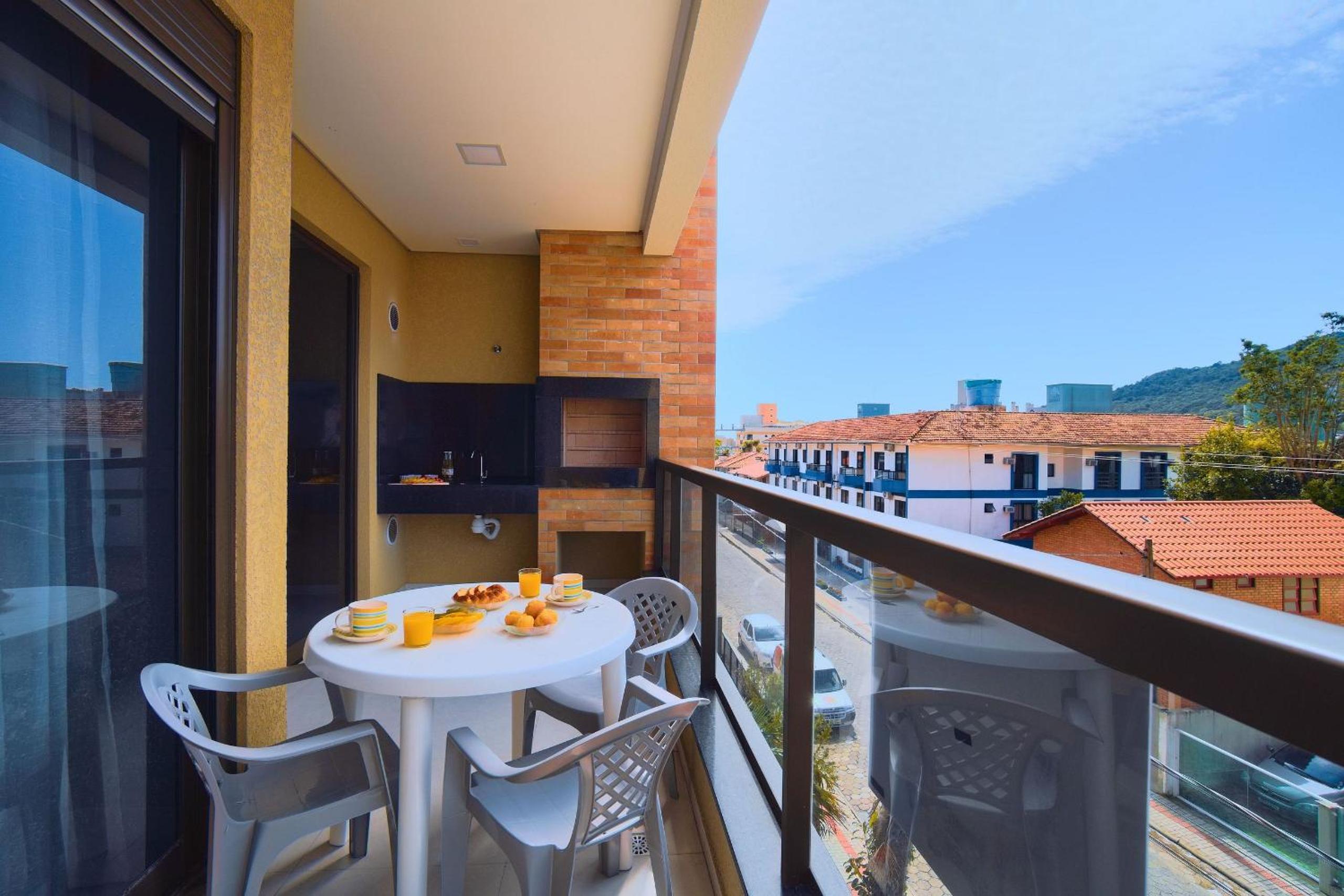 Apartamento Novinho, pertinho da Praia de Bombinhas