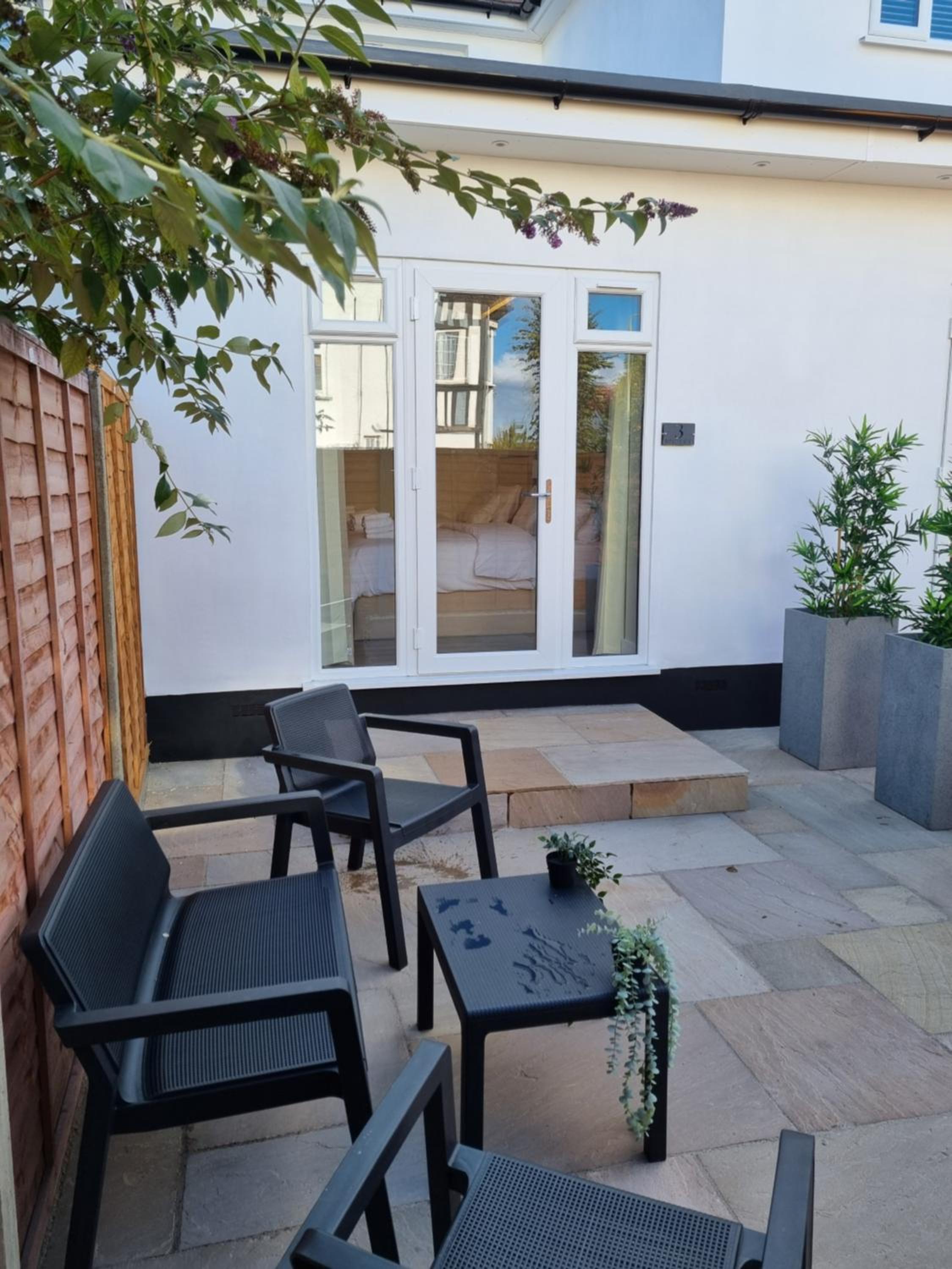 outdoor bbq area