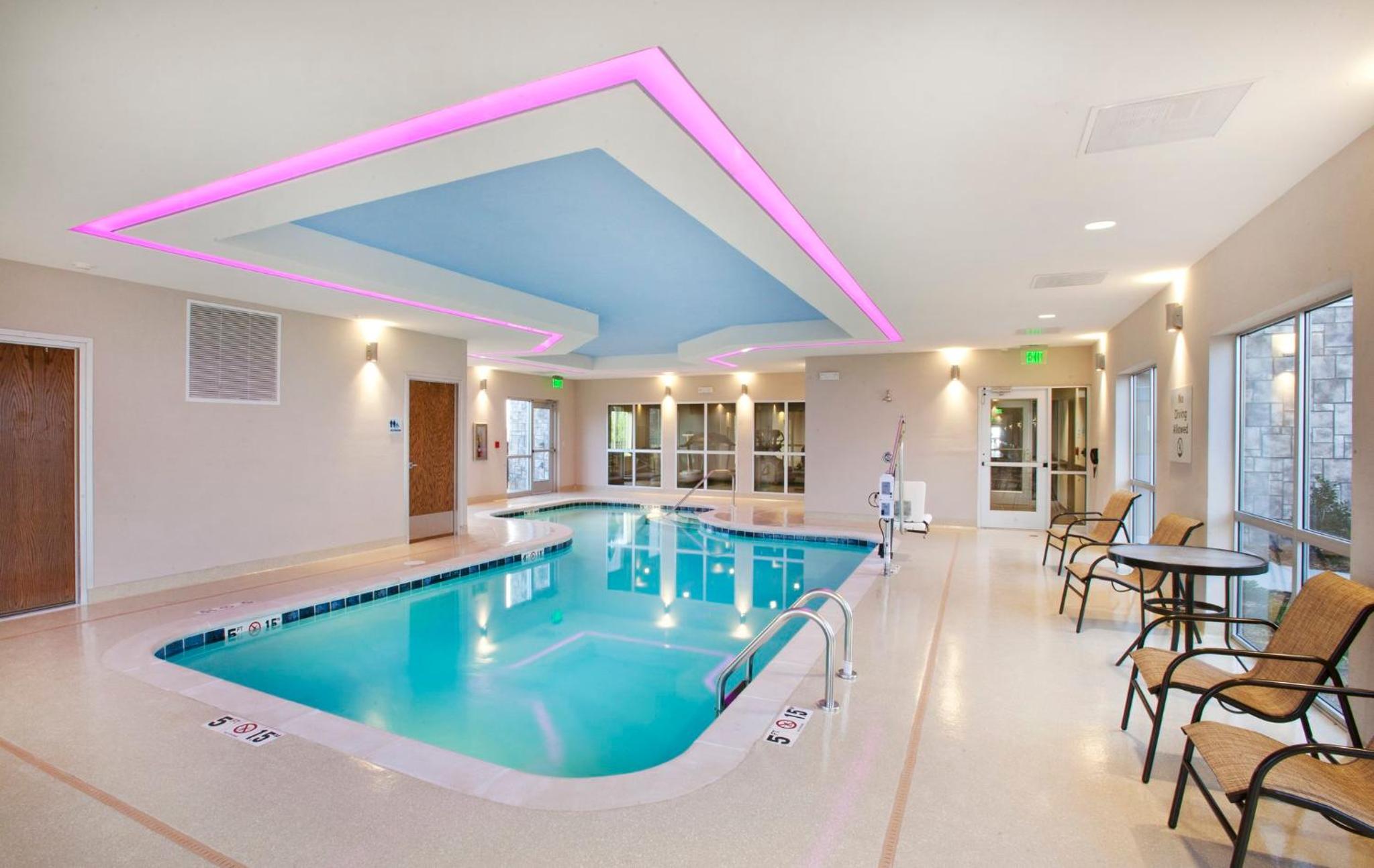 Holiday Inn Express Hotel & Suites Hot Springs by IHG