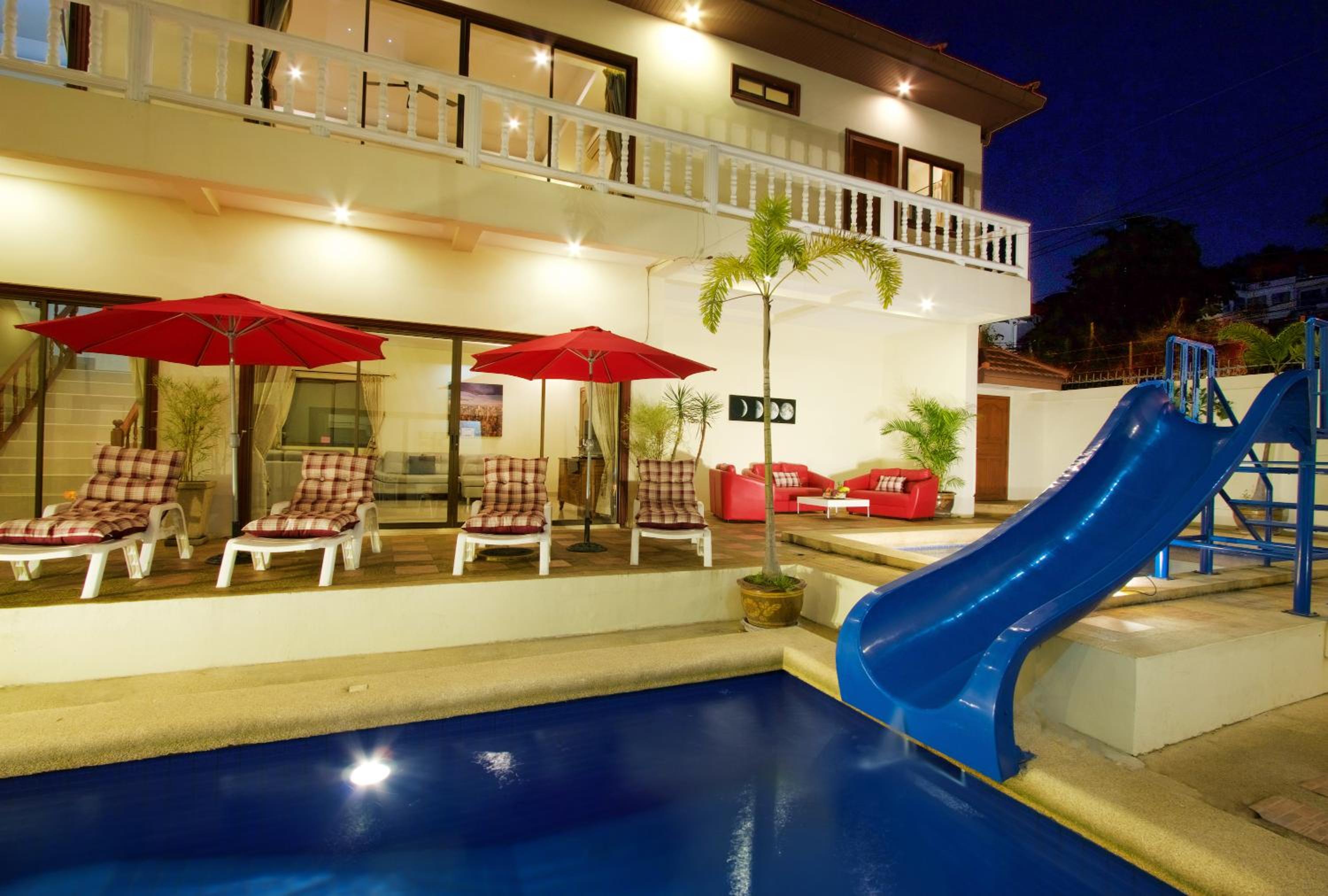 Avoca Pool Villas