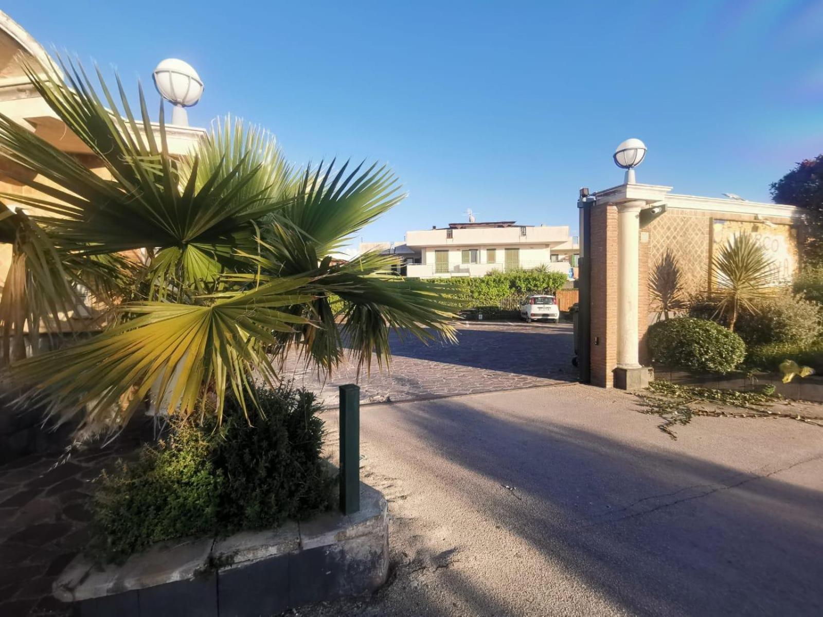 B & B Parco La Laguna view 2
