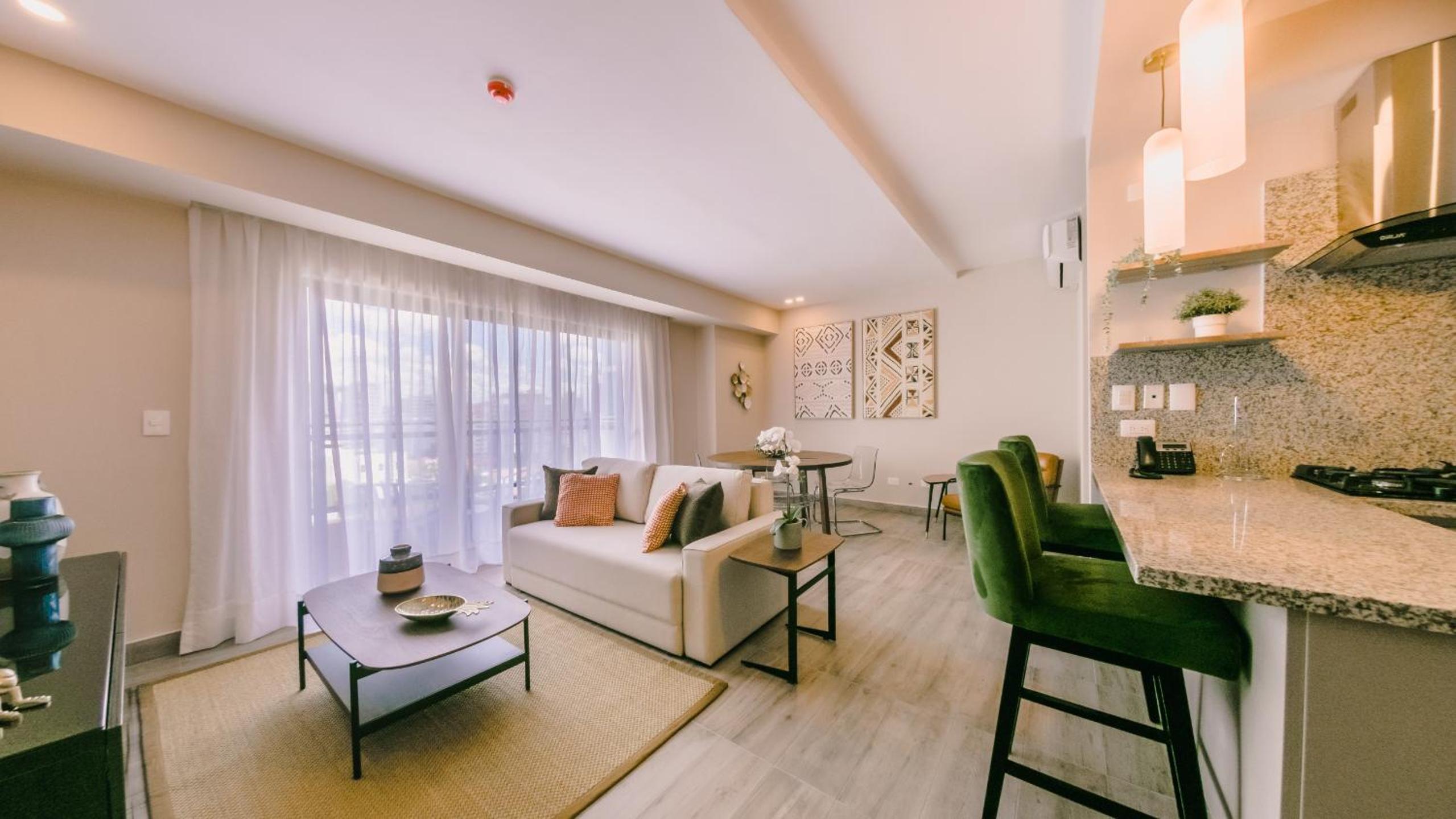 Fully Serviced Apartment at Regatta Living II - 905 view 5