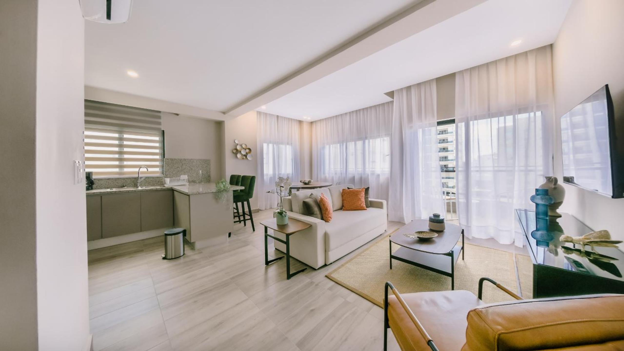 Fully Serviced Apartment at Regatta Living II - 907 view 2
