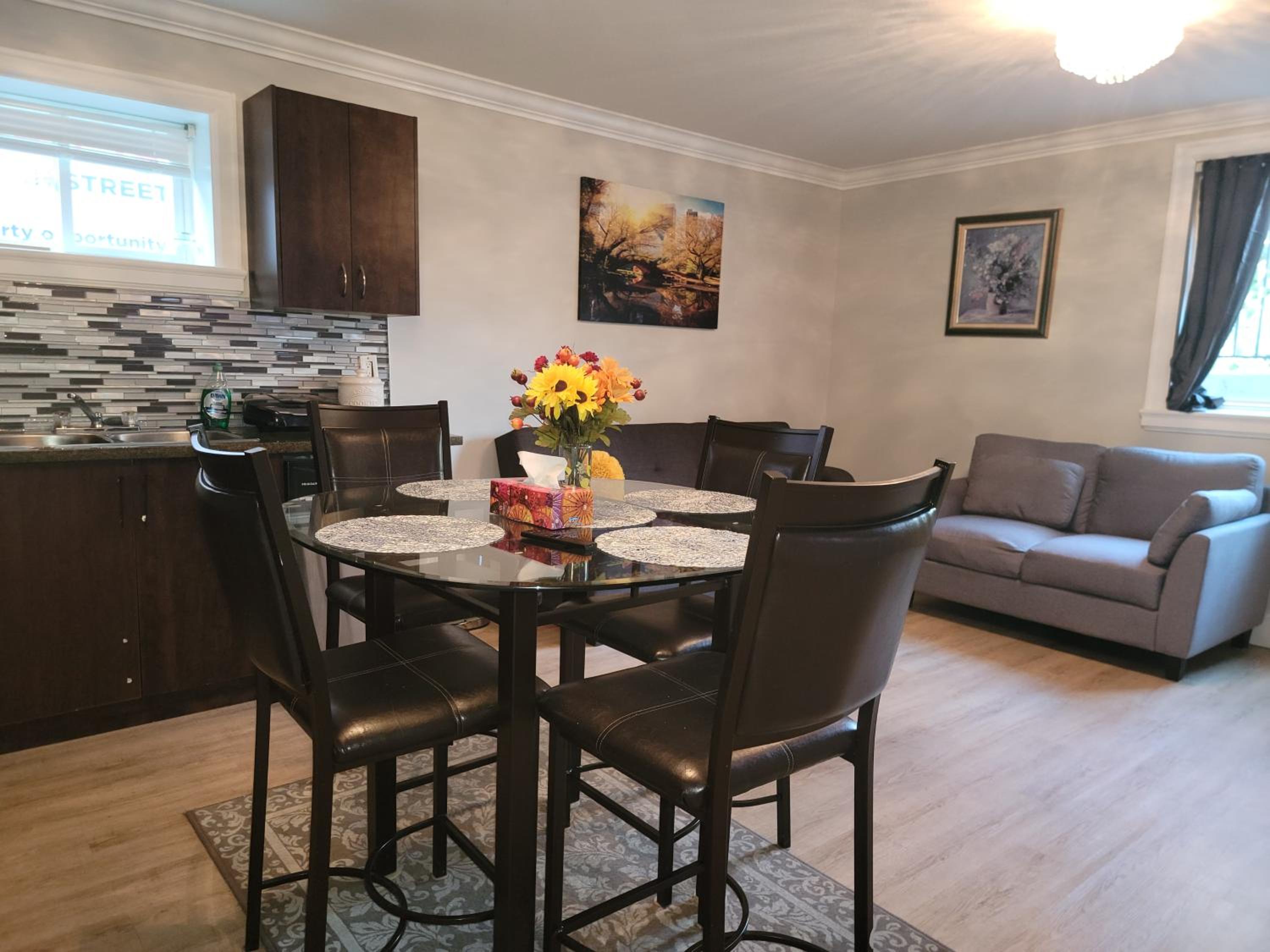 Oscar INN & 2bd Family Suite or Private Room
