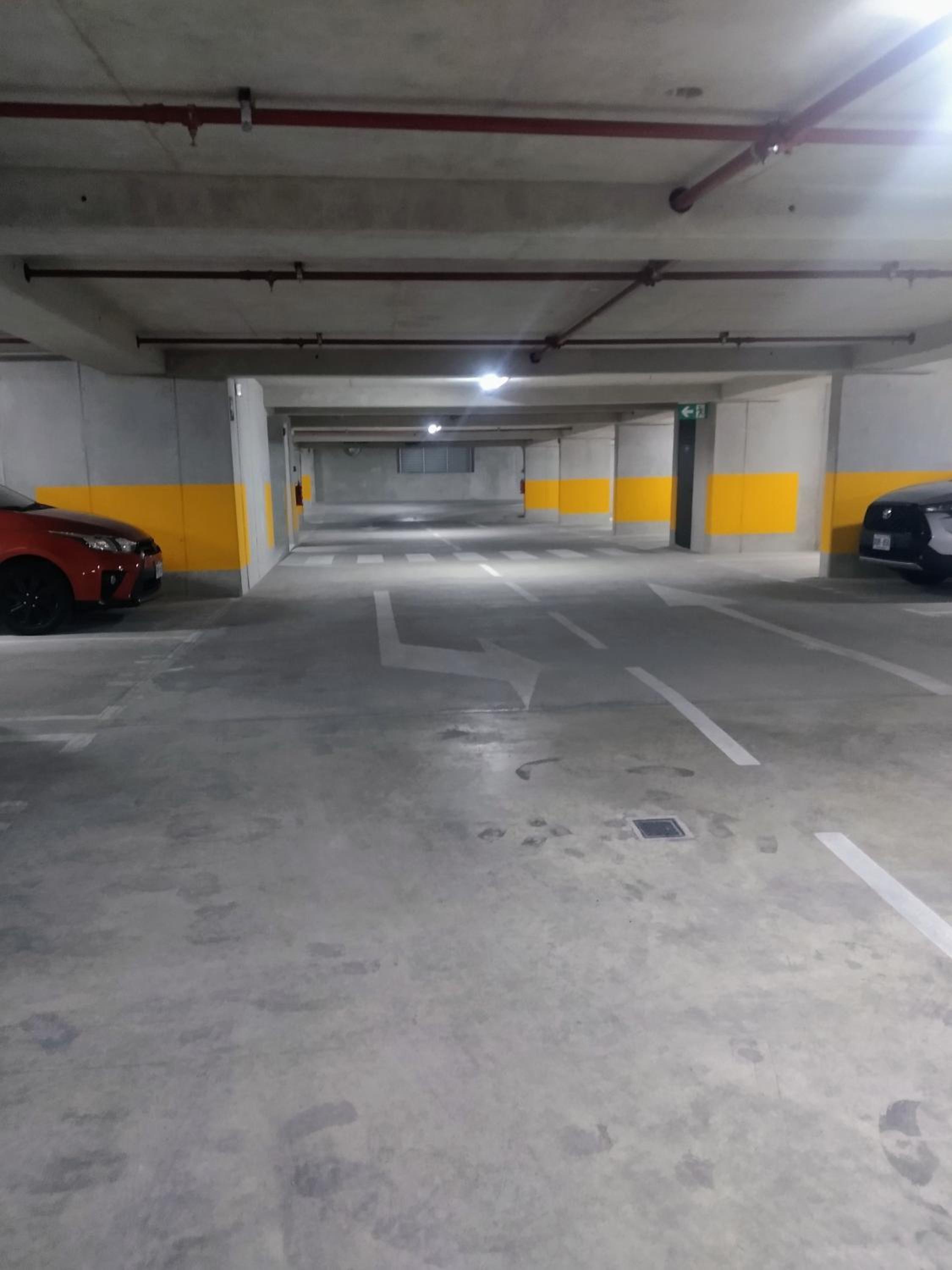 Único Apartamento en Nuevo y Moderno Condominio