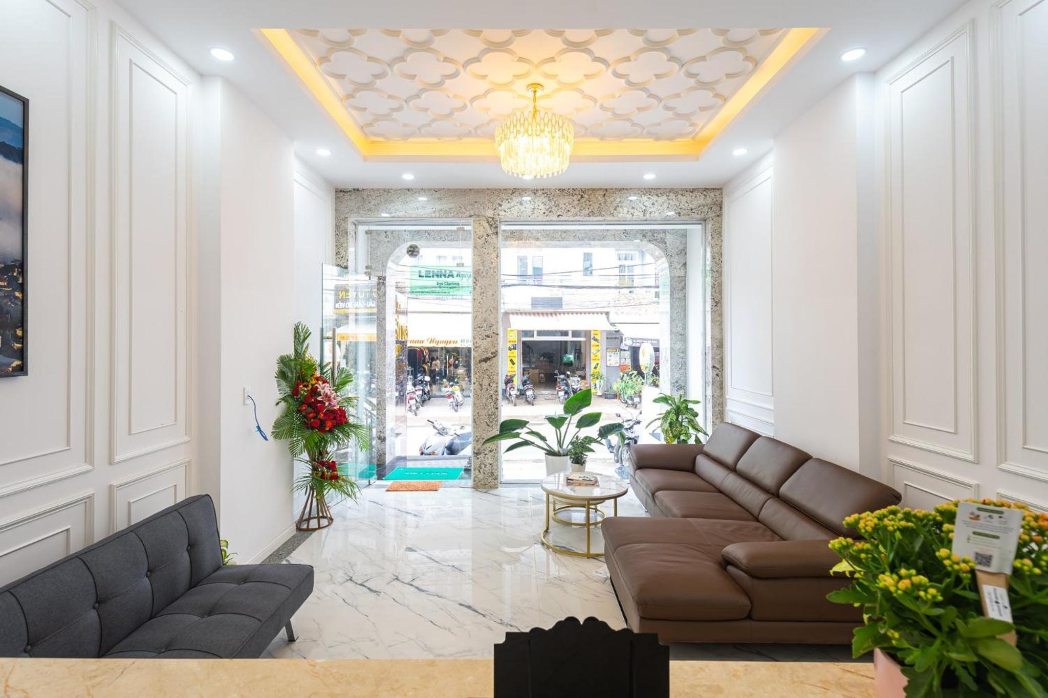 MSing DaLat Hotel