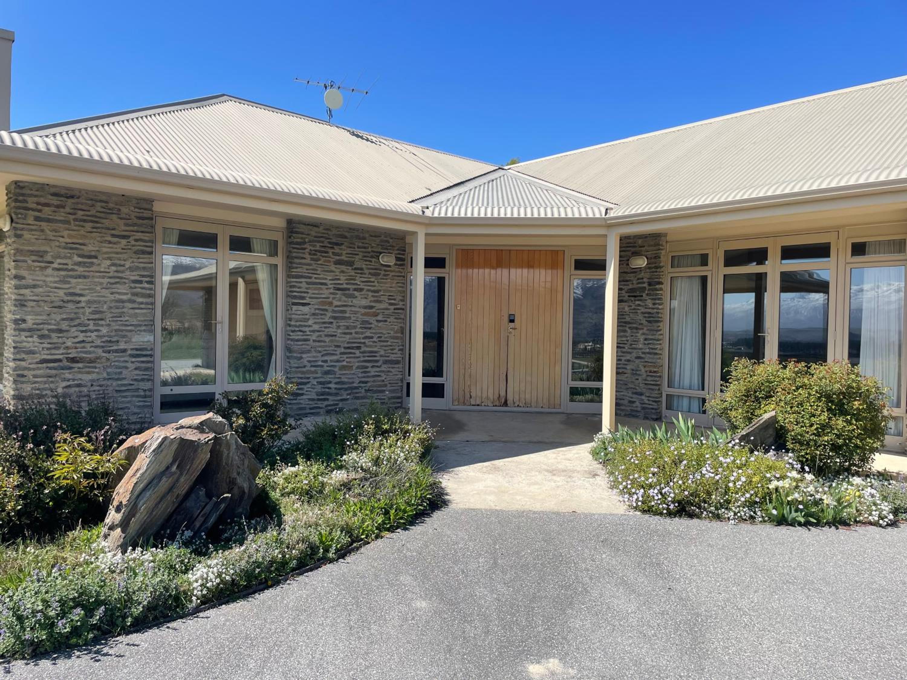 Hotel Arthur's House at Carrick Winery - Image 1