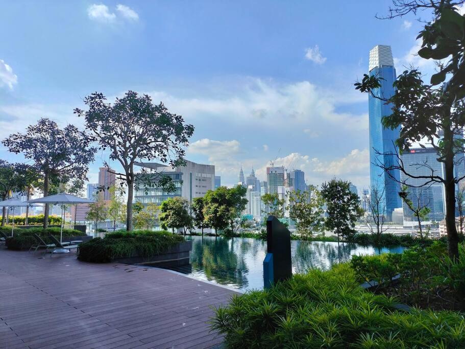 Cozy Oasis near Ikea TRX Mall King Size Bed 100mb