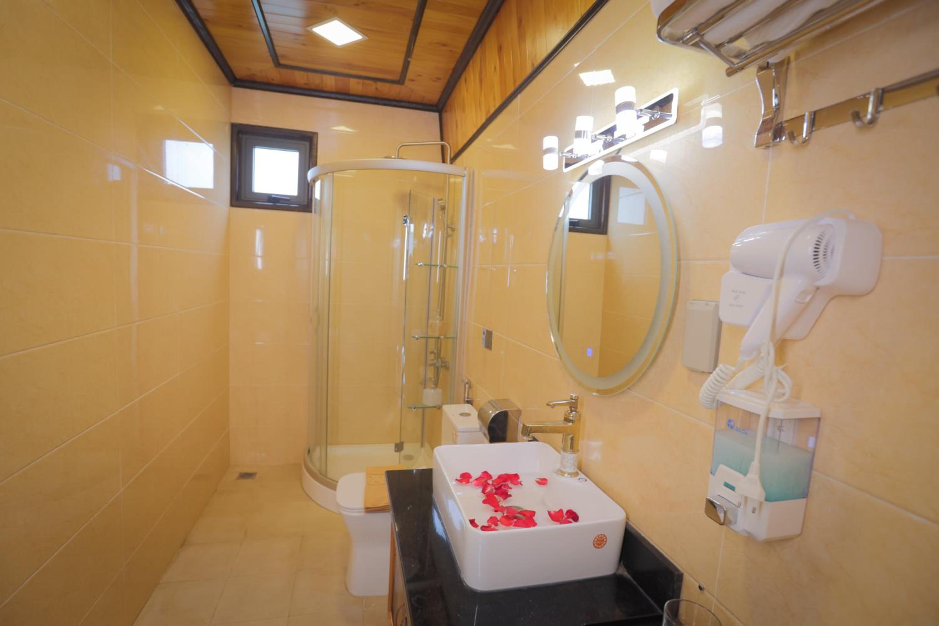 Resort Hàng Dương