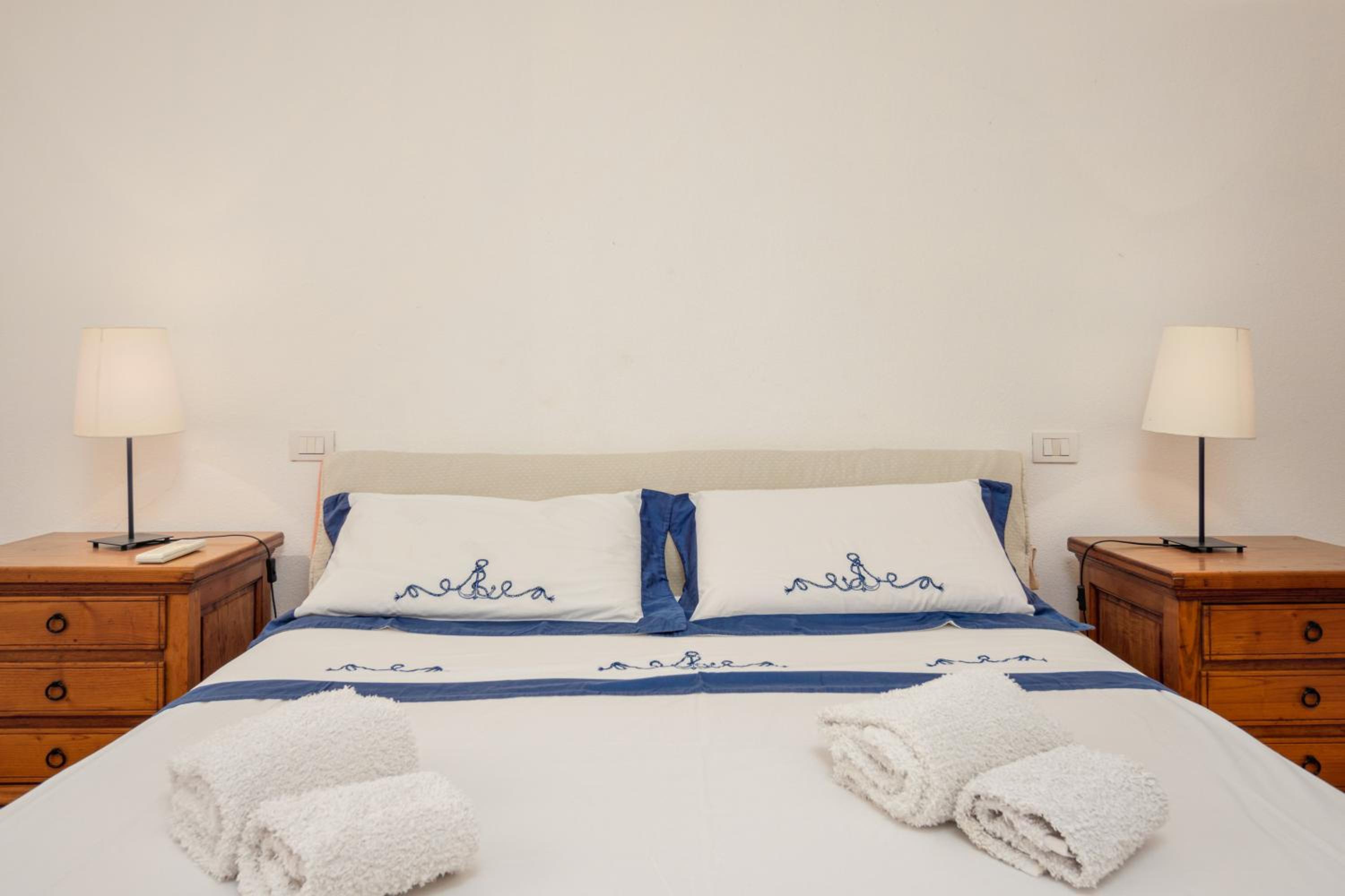 Casa Erica en Palau — bedroom