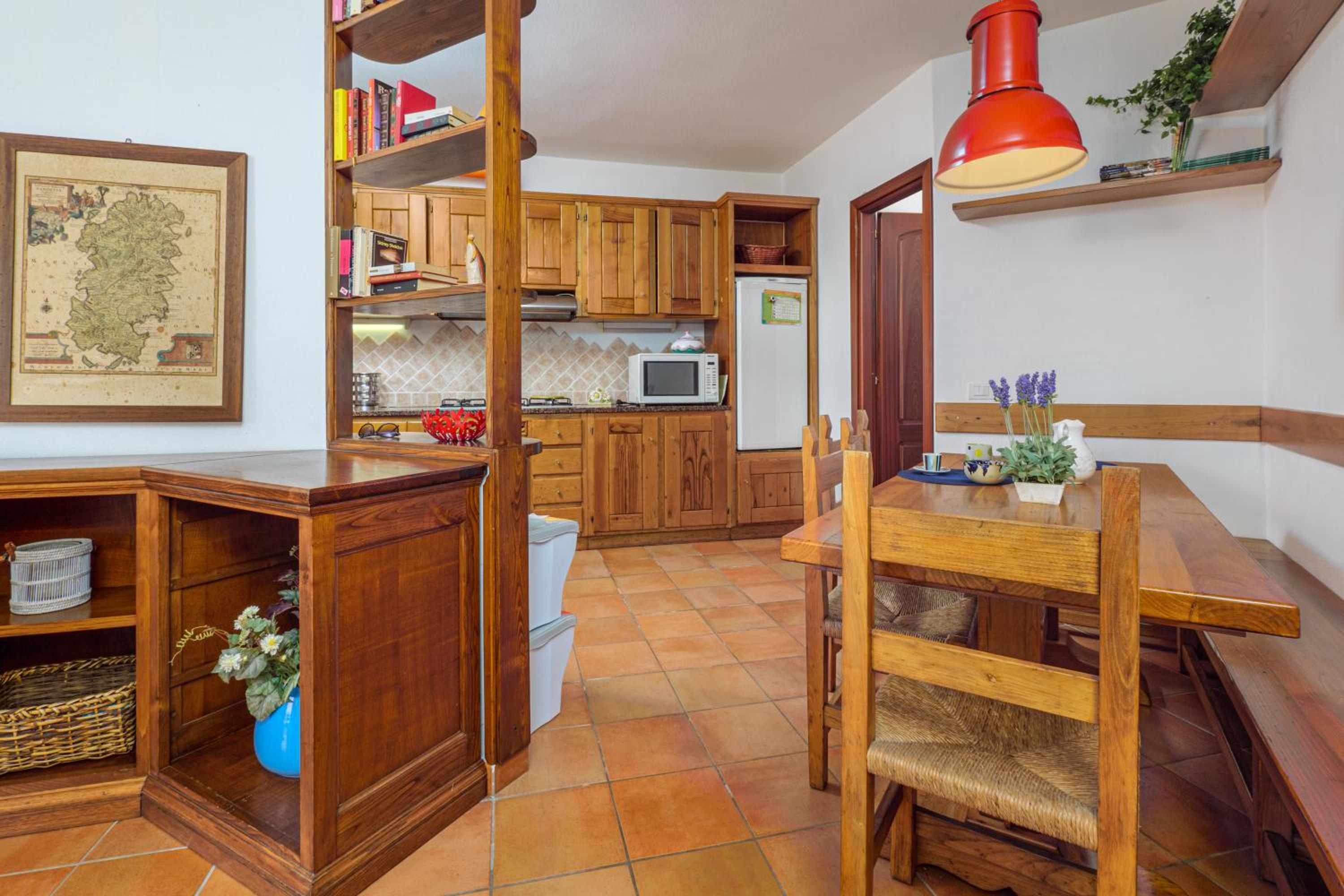 Casa Erica en Palau — kitchen