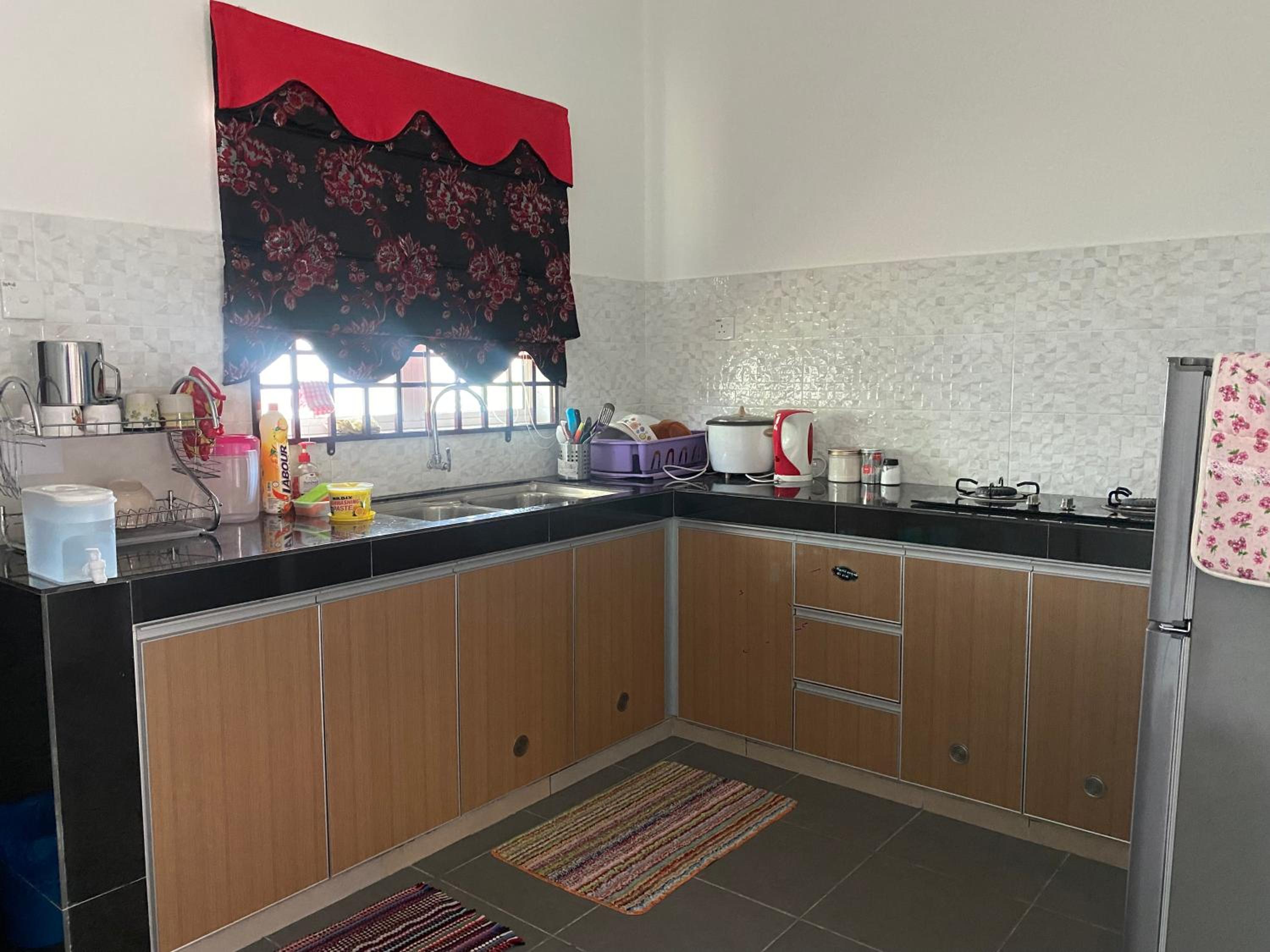 Ladiya Homestay Islamic photo 6
