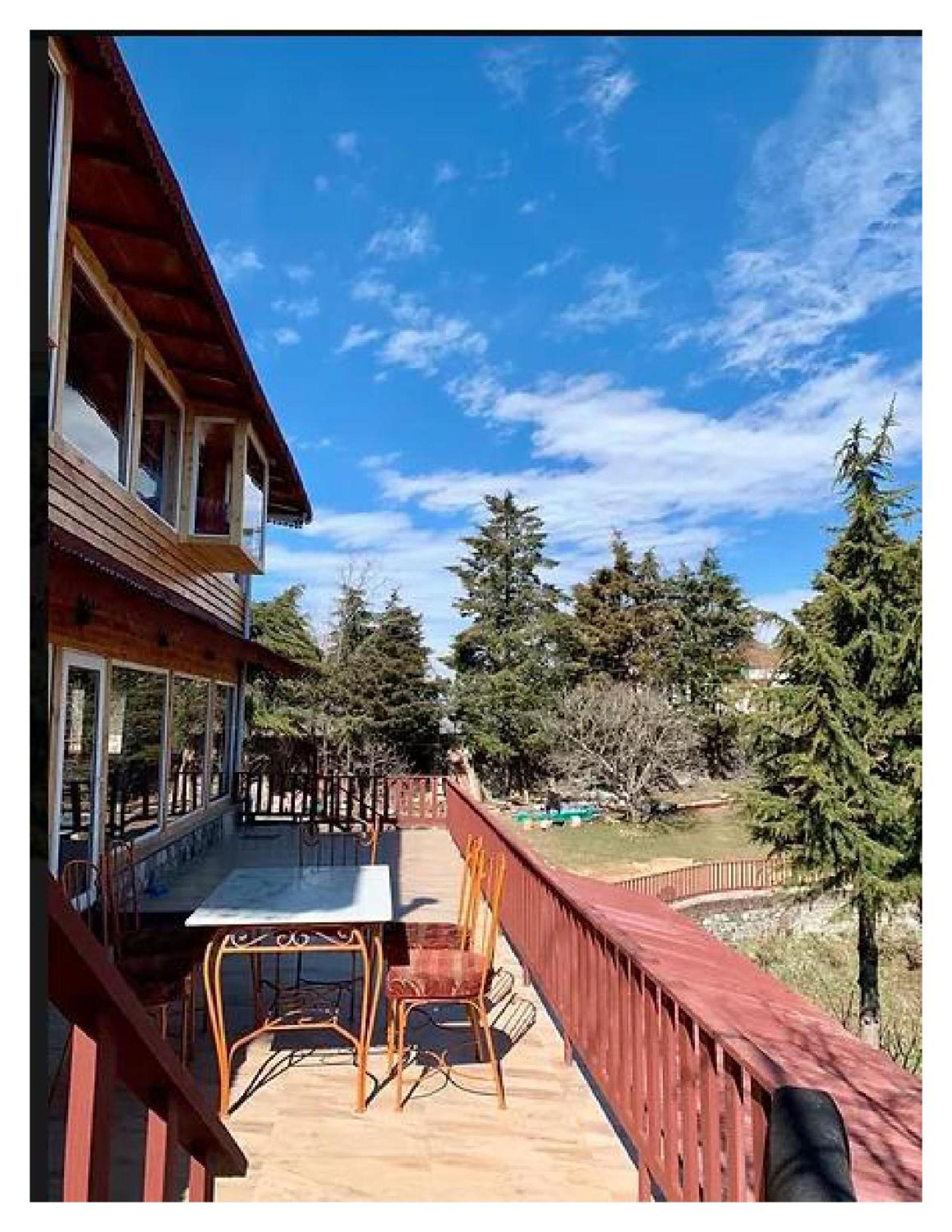 Avalon Cottage Villa