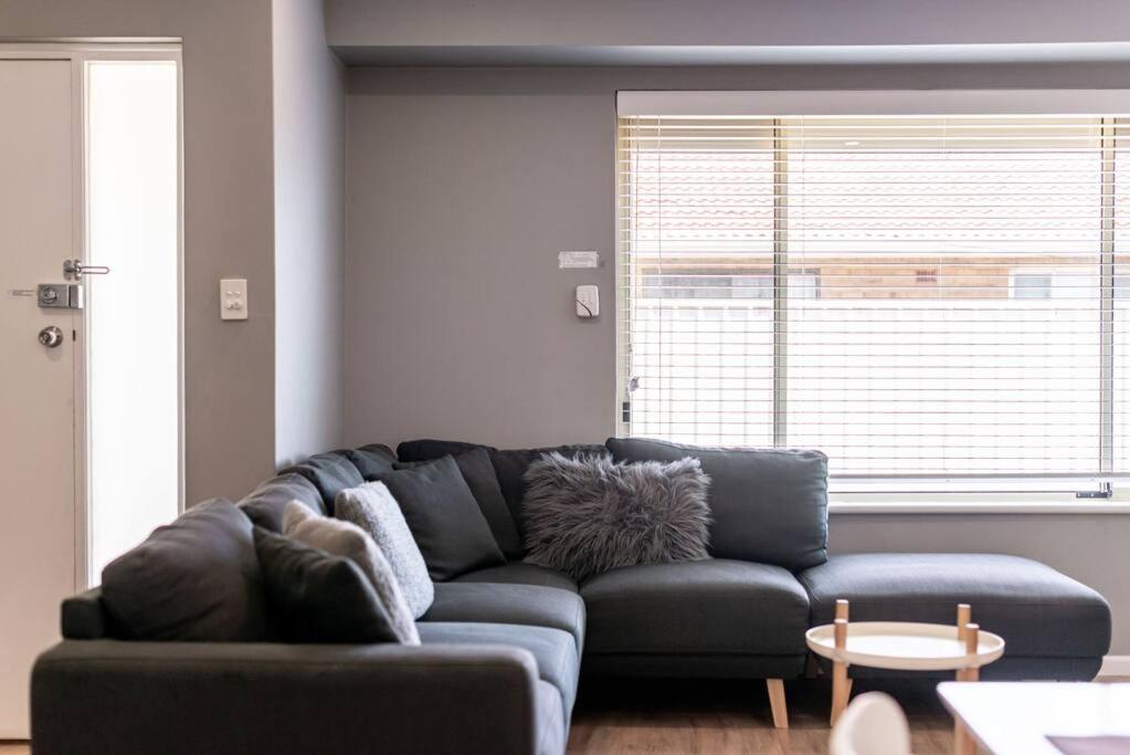 West Beach Family Beauty - 2 Bed Unit