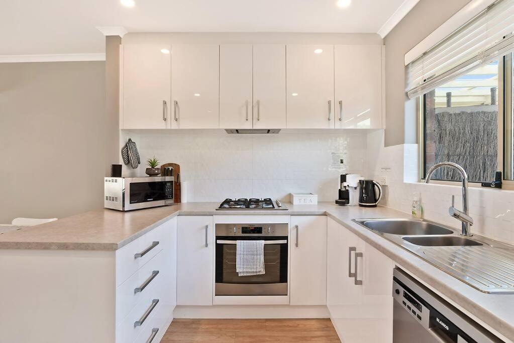West Beach Family Beauty - 2 Bed Unit
