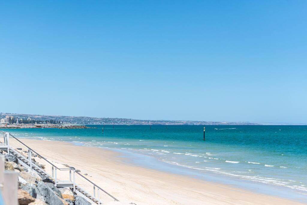 West Beach Family Beauty - 2 Bed Unit