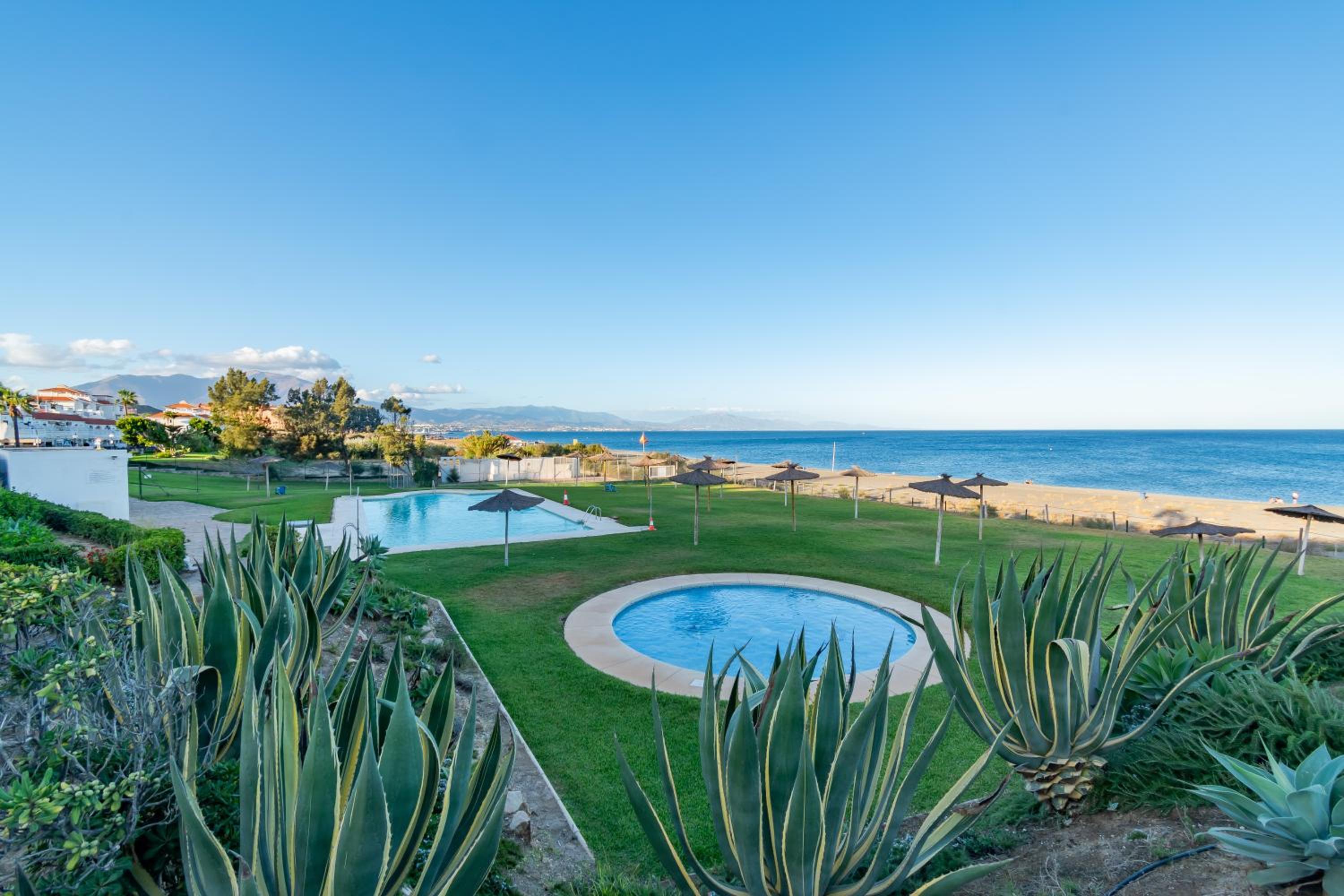 Aldea Beach 39 - Fantástica casa a pie de playa view 2
