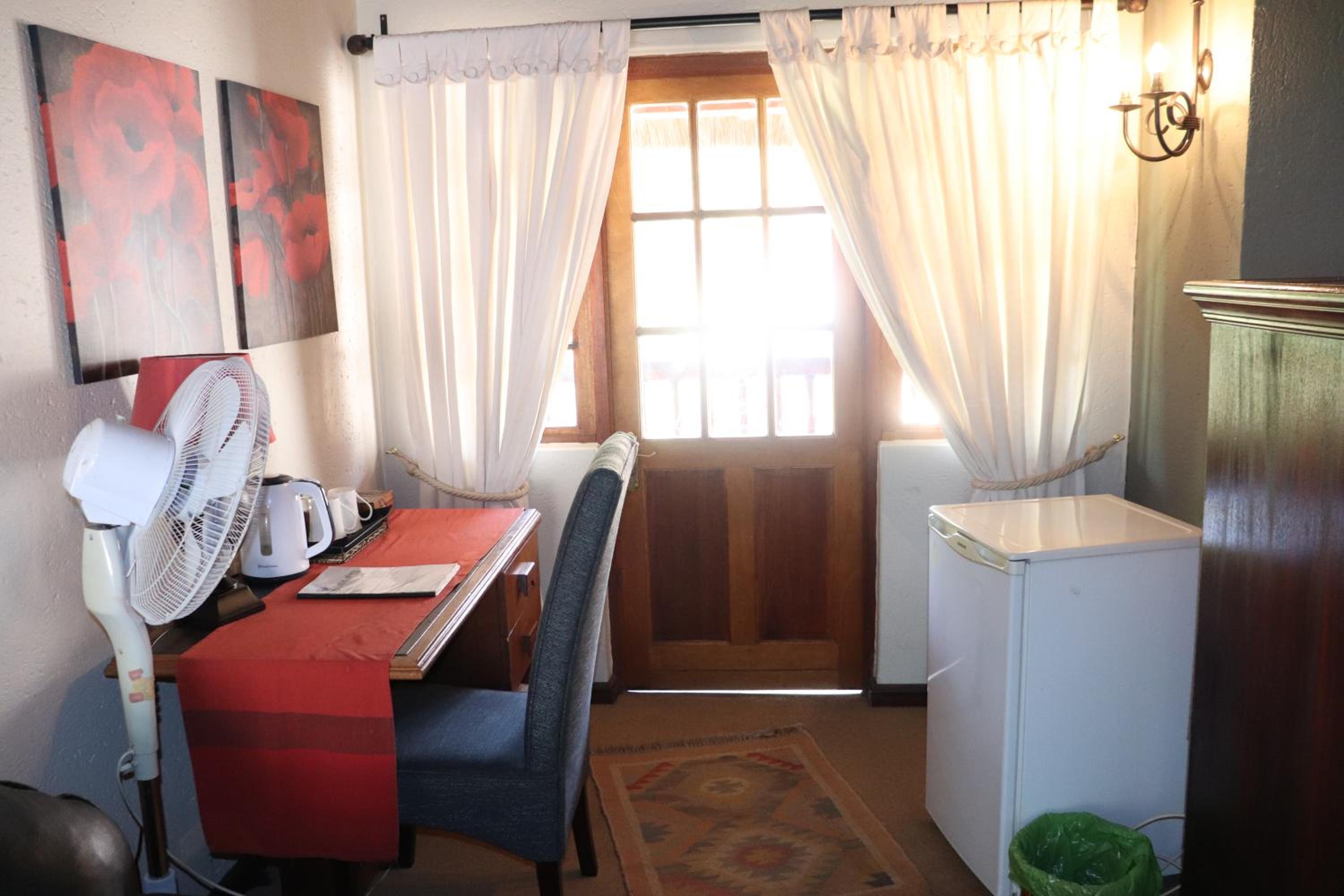 Khaya Africa Guesthouse