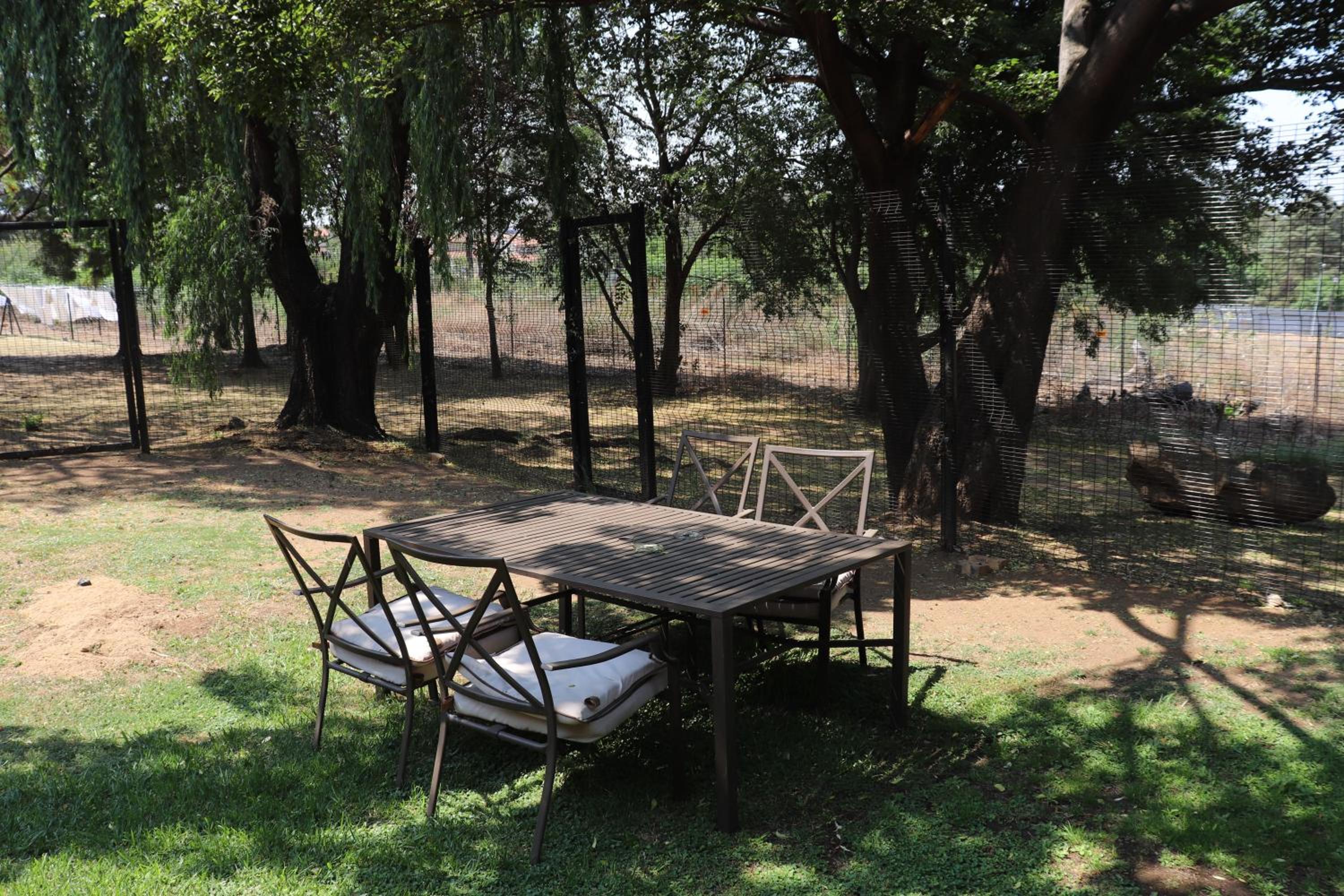 Khaya Africa Guesthouse