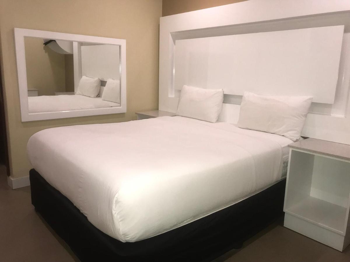 PALACE LODGE PINETOWN view 2
