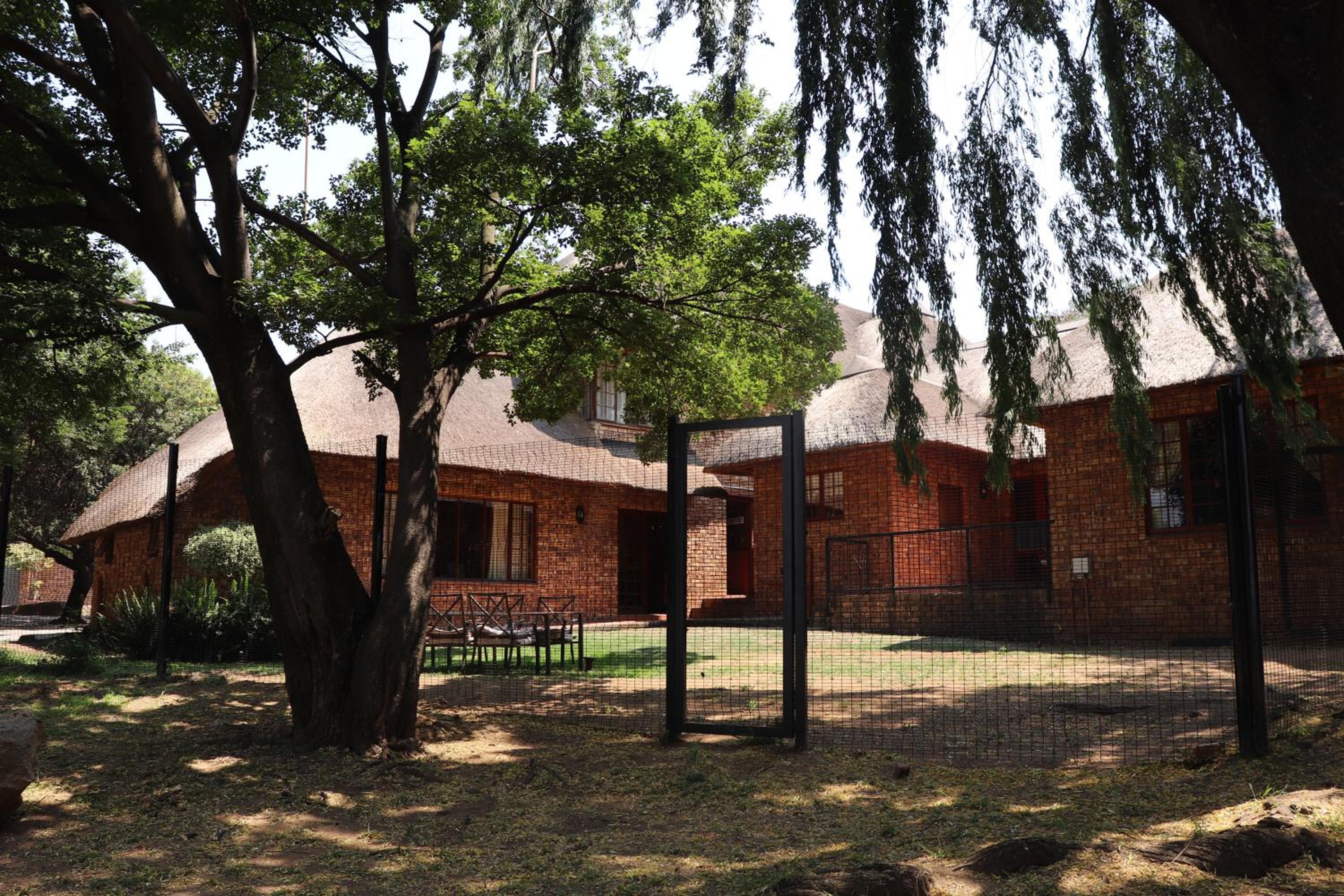 Khaya Africa Guesthouse