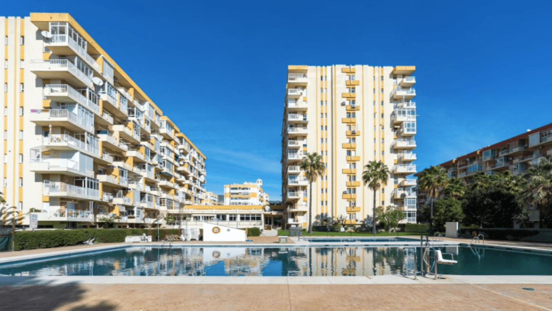 797 Holiday Rentals- Luminoso estudio en Arroyo de la Miel view 4