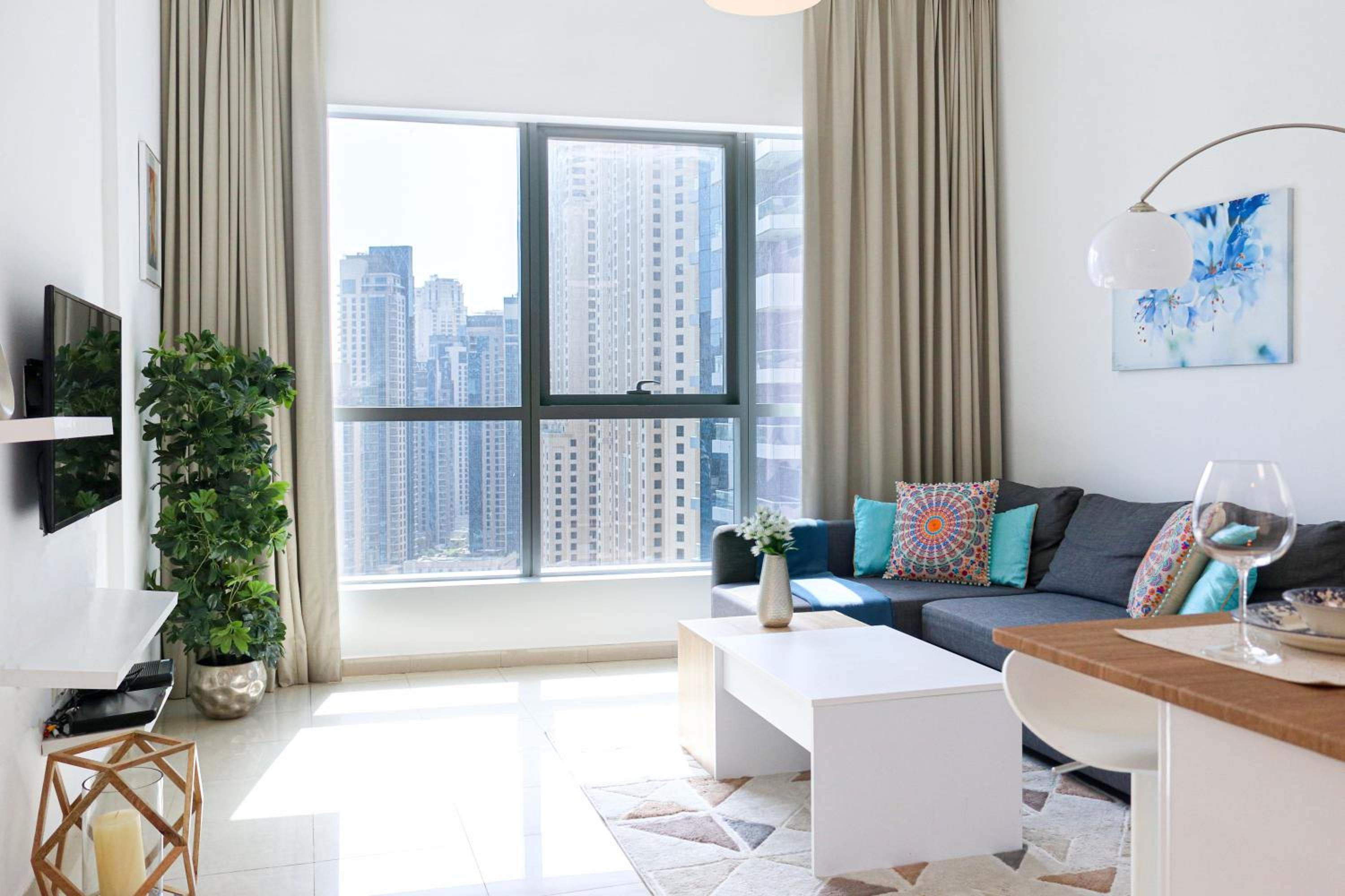 HiGuests - Incredible apartment at the top of Dubai Marina