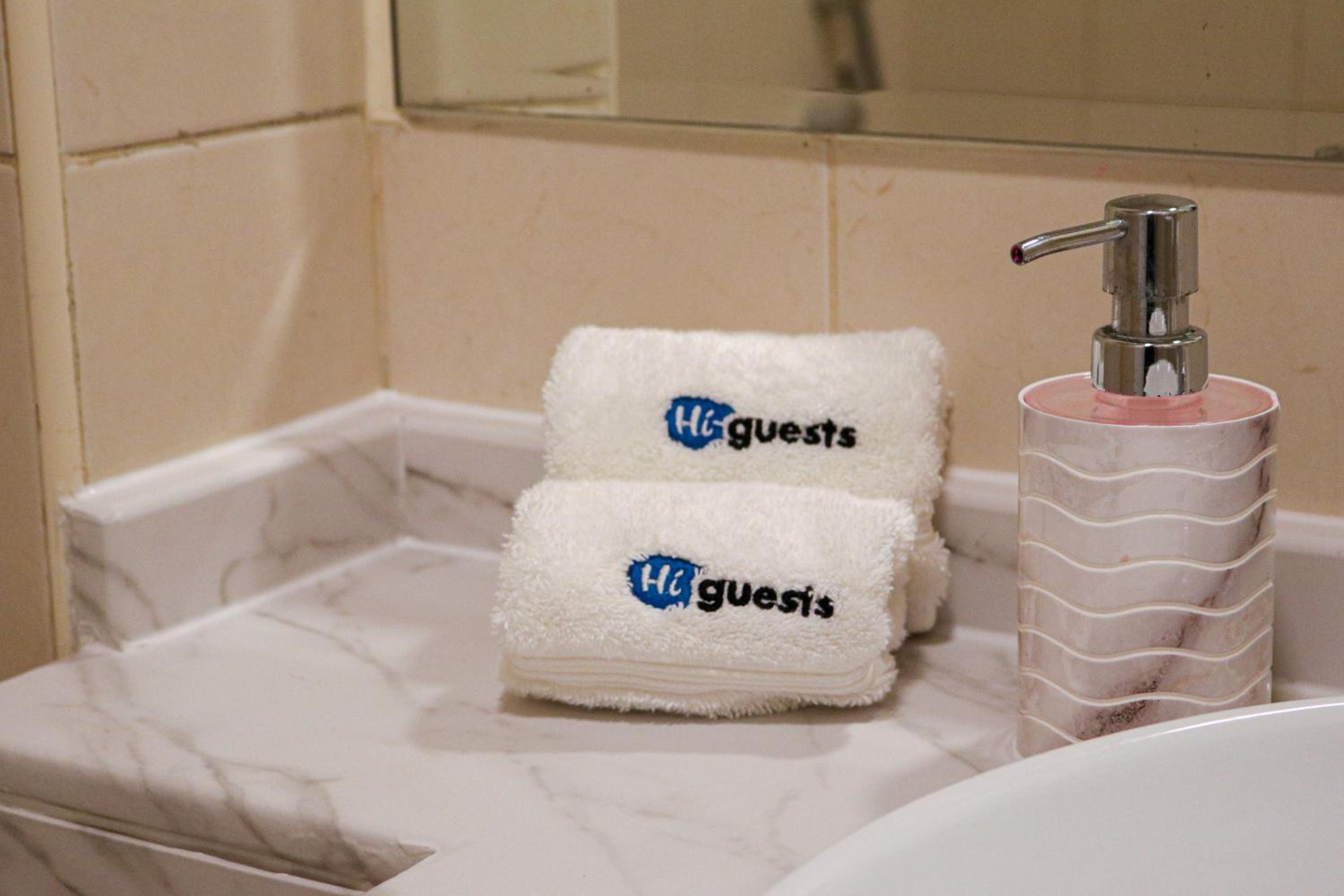 HiGuests - Incredible apartment at the top of Dubai Marina