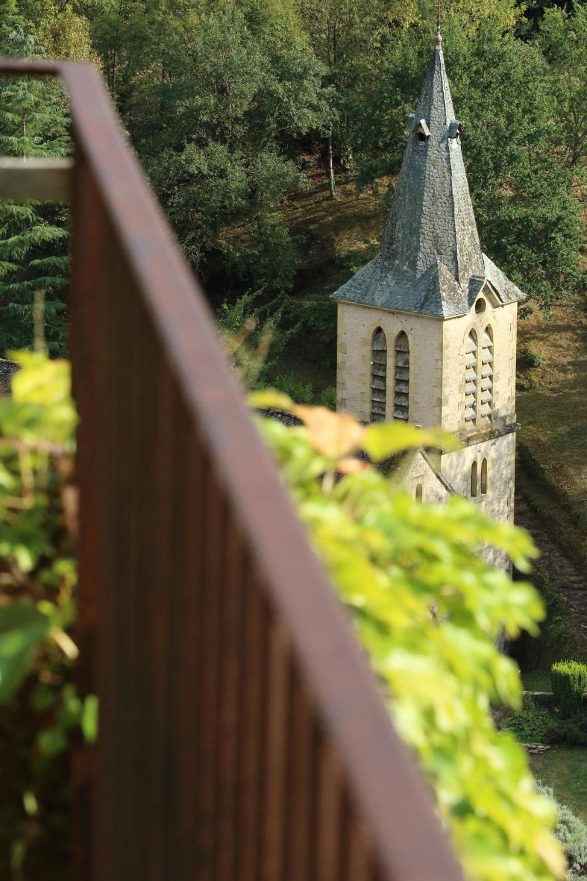 Chambre d'Hôtes au Château de Belcastel view 4