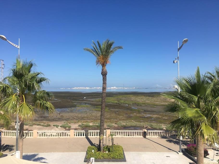 Moderno apartamento en Bahia Sur