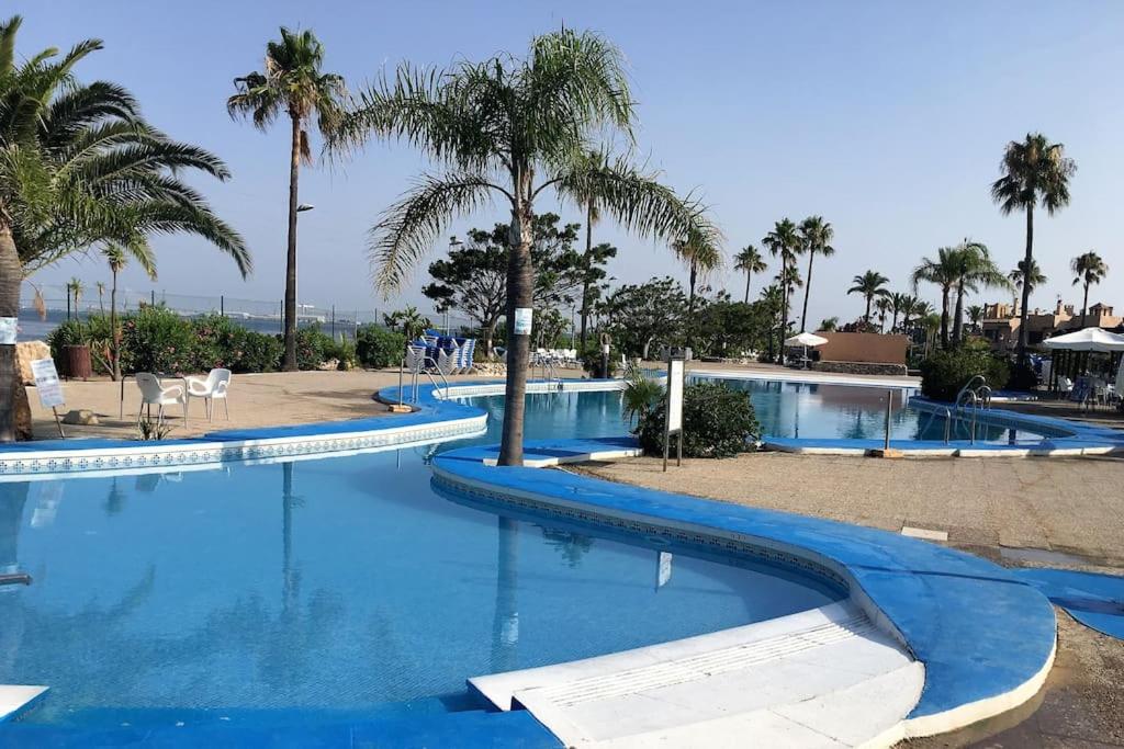 Moderno apartamento en Bahia Sur