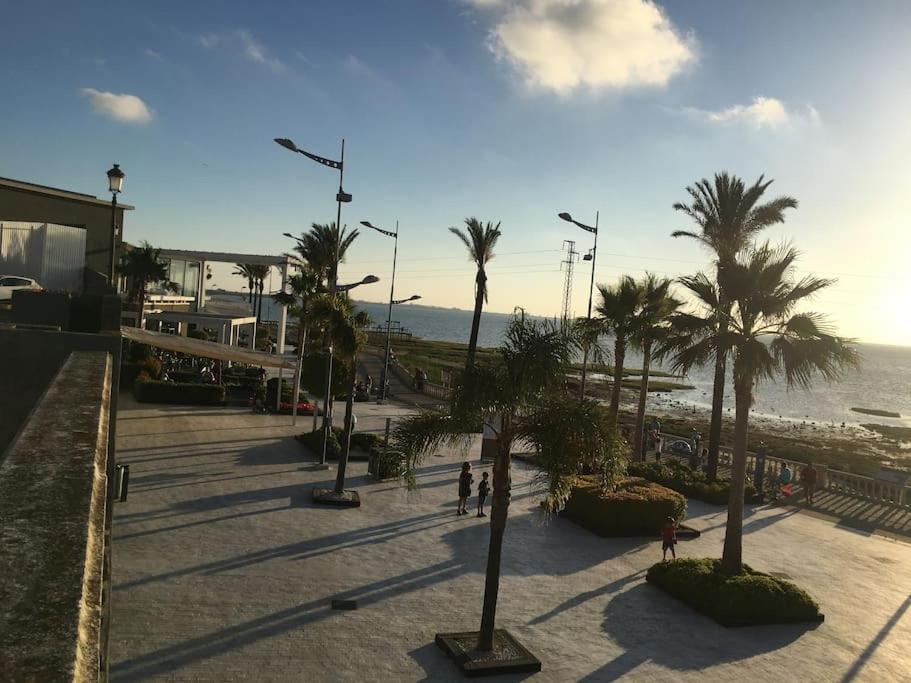 Moderno apartamento en Bahia Sur