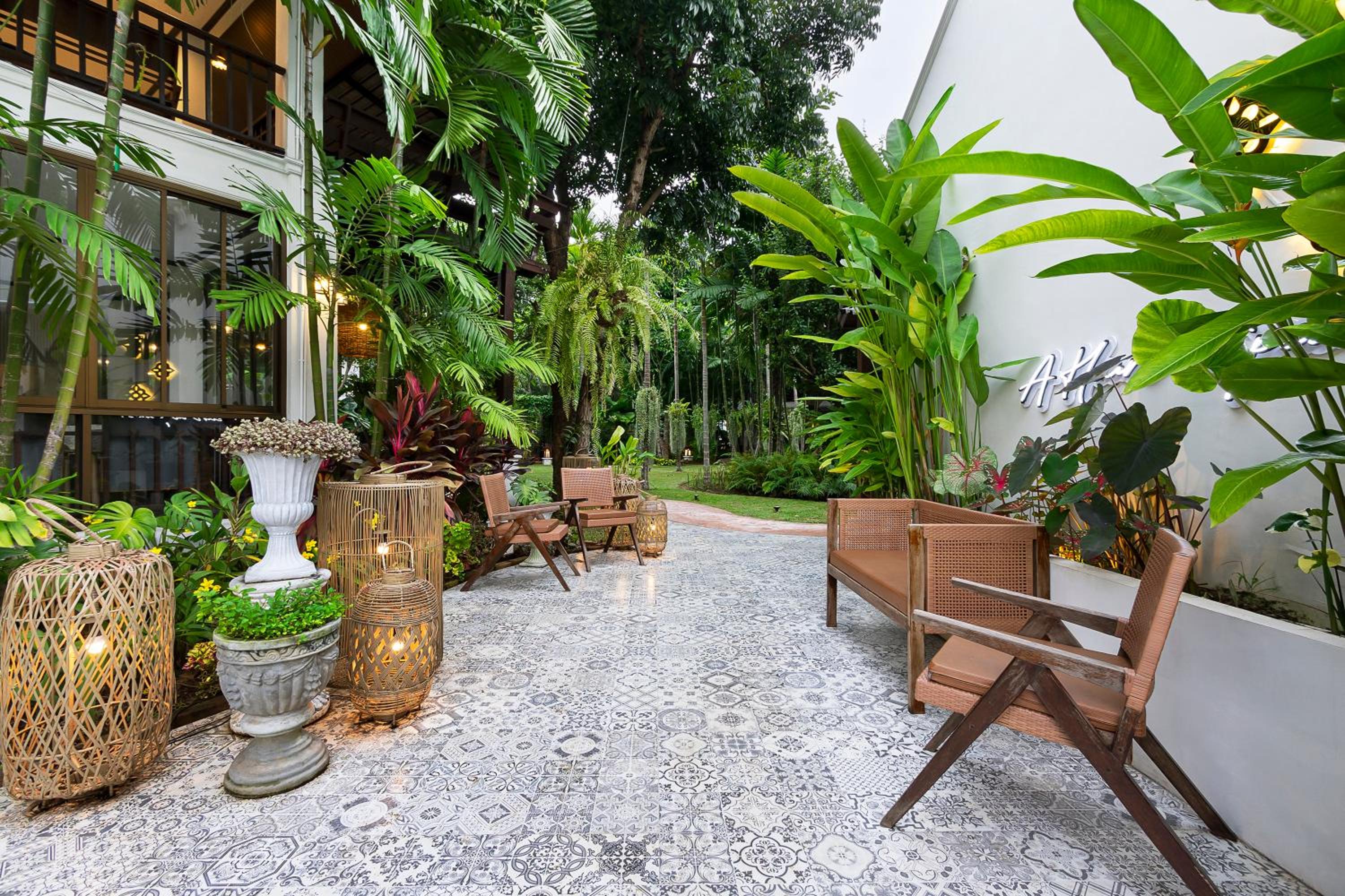 Ratchapruek Lanna Boutique 47