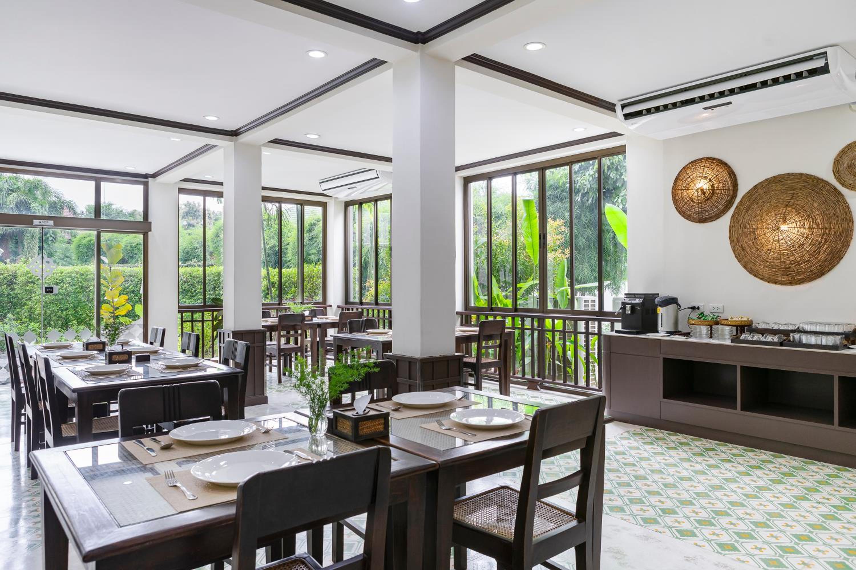 Ratchapruek Lanna Boutique 3