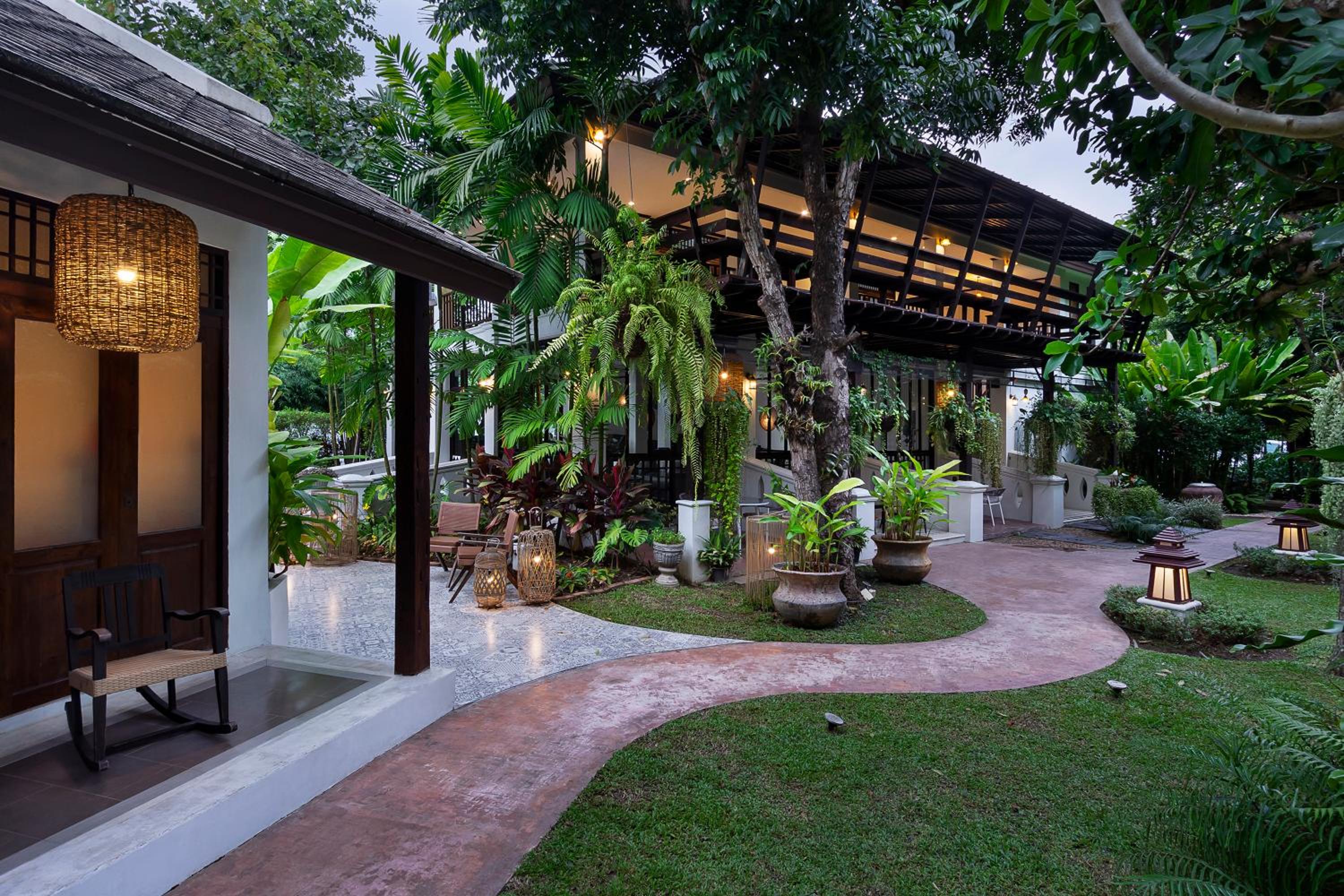 Ratchapruek Lanna Boutique 9