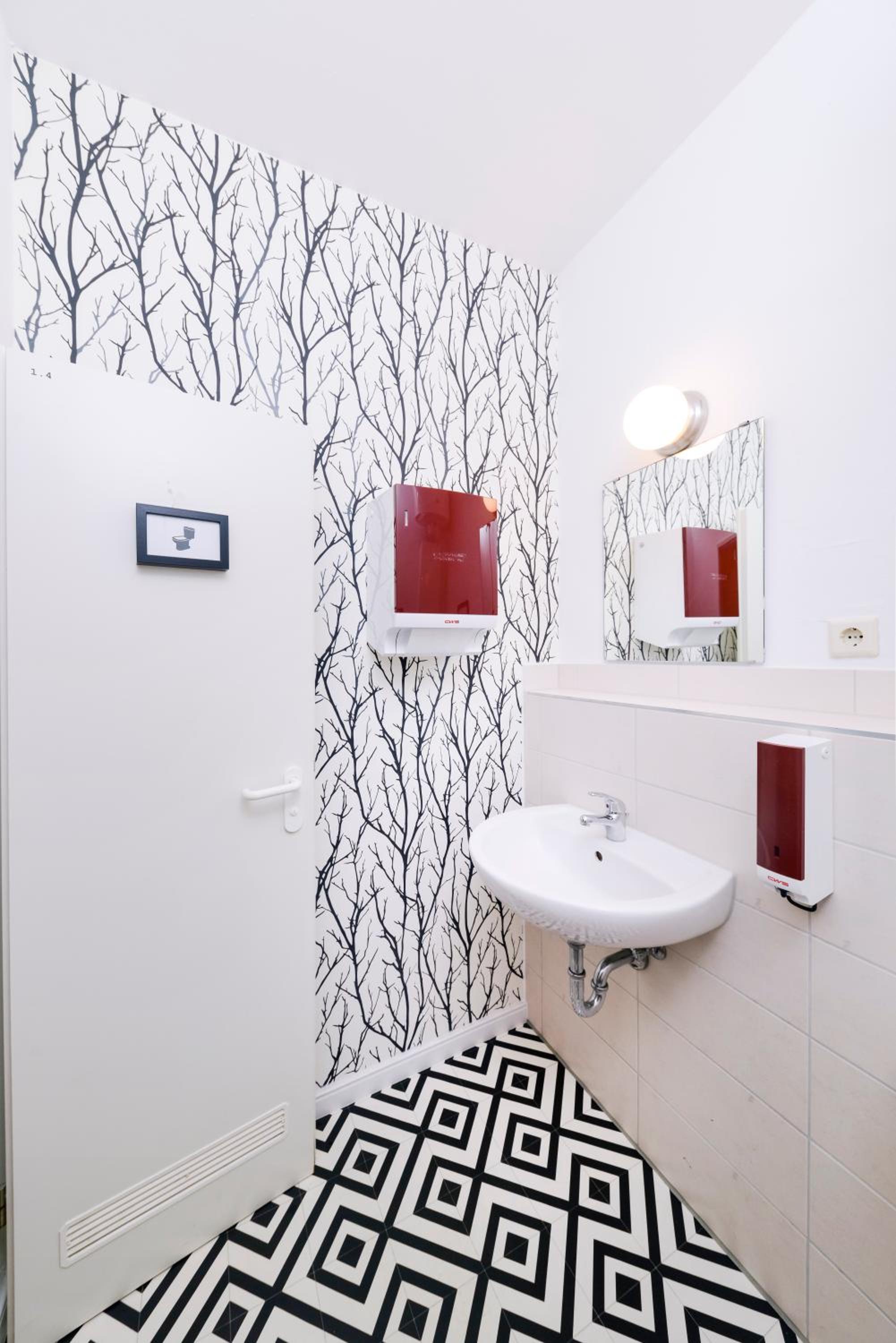 Old Town Hostel