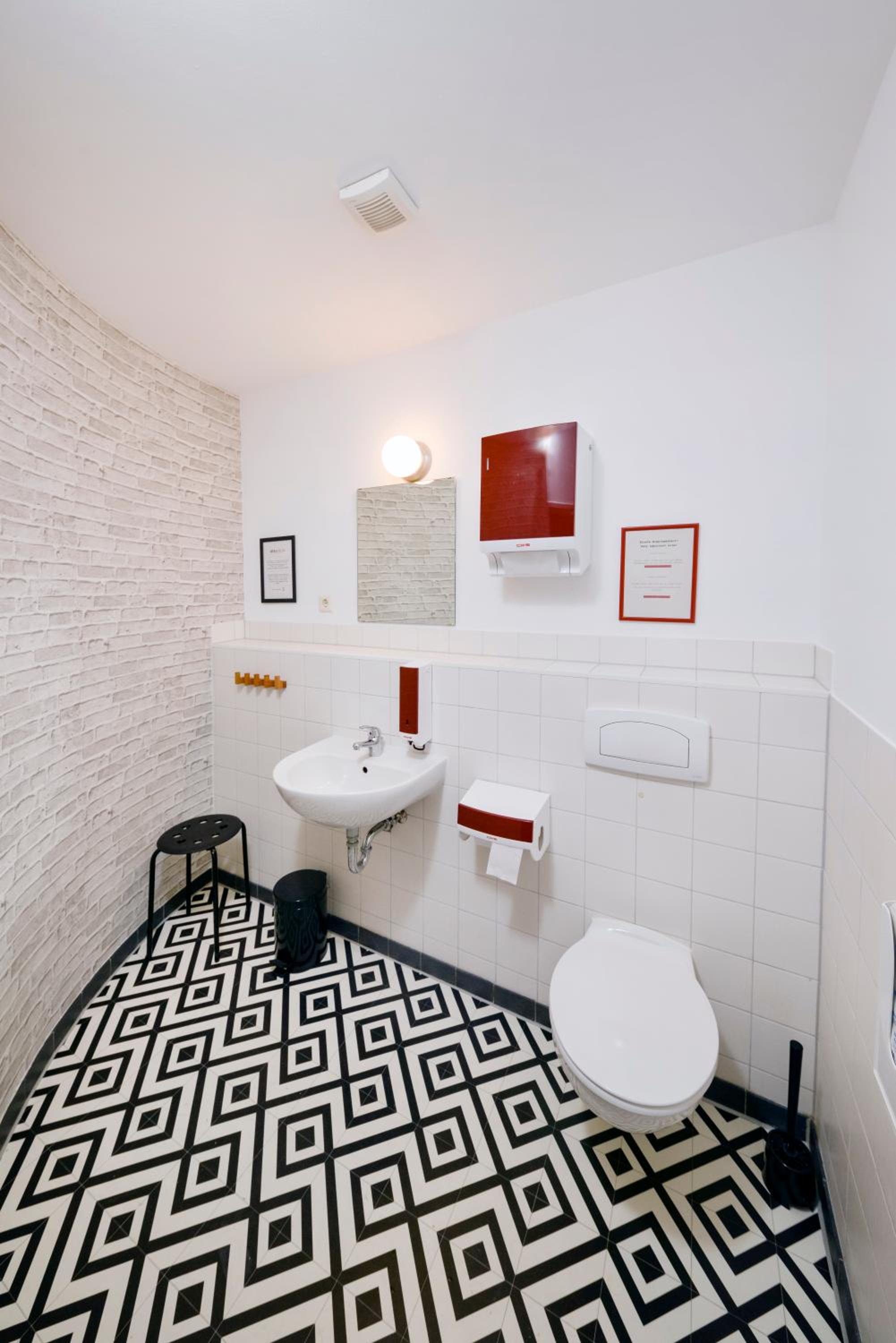 Old Town Hostel