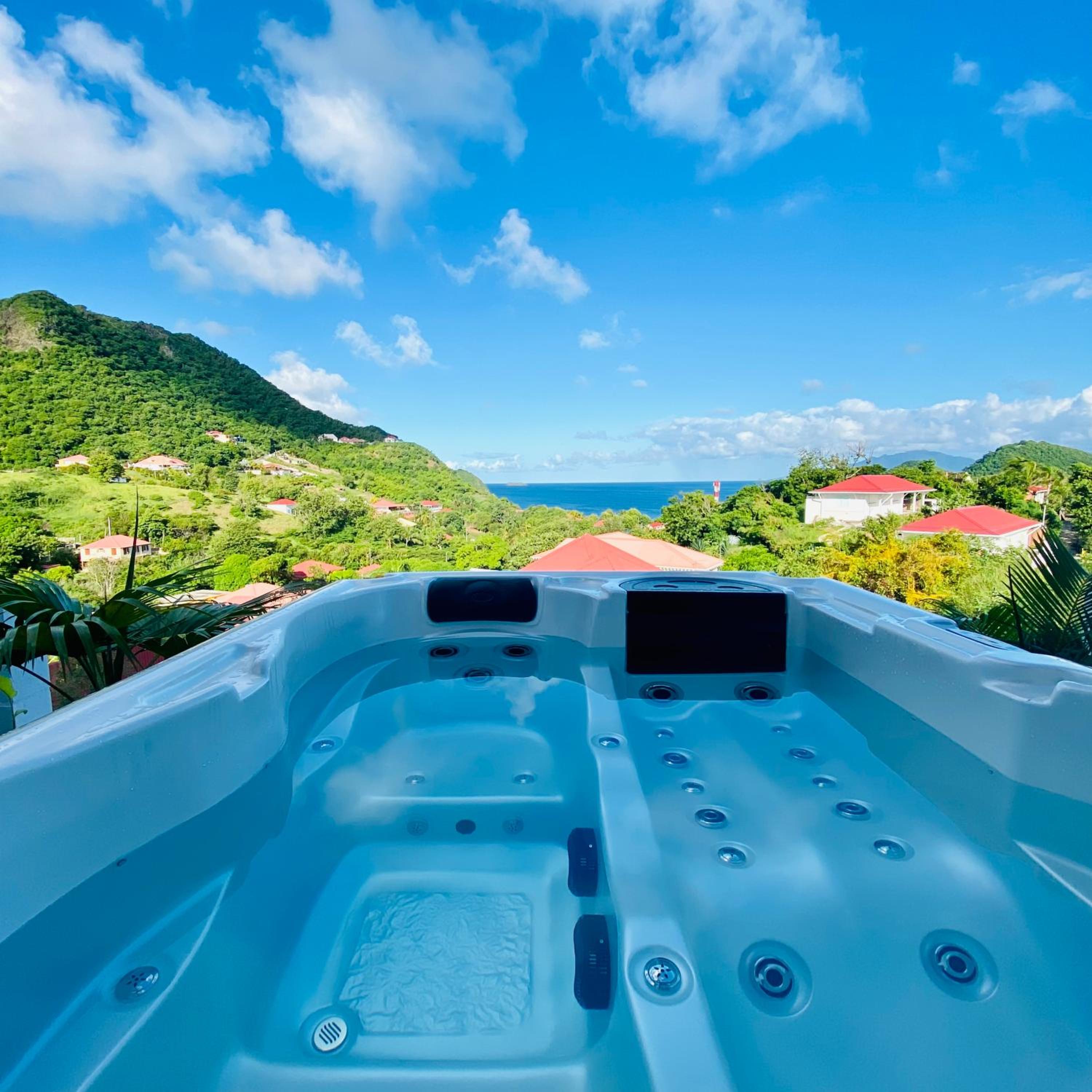 Ti karet - Charmant logement avec Jacuzzi et vue mer